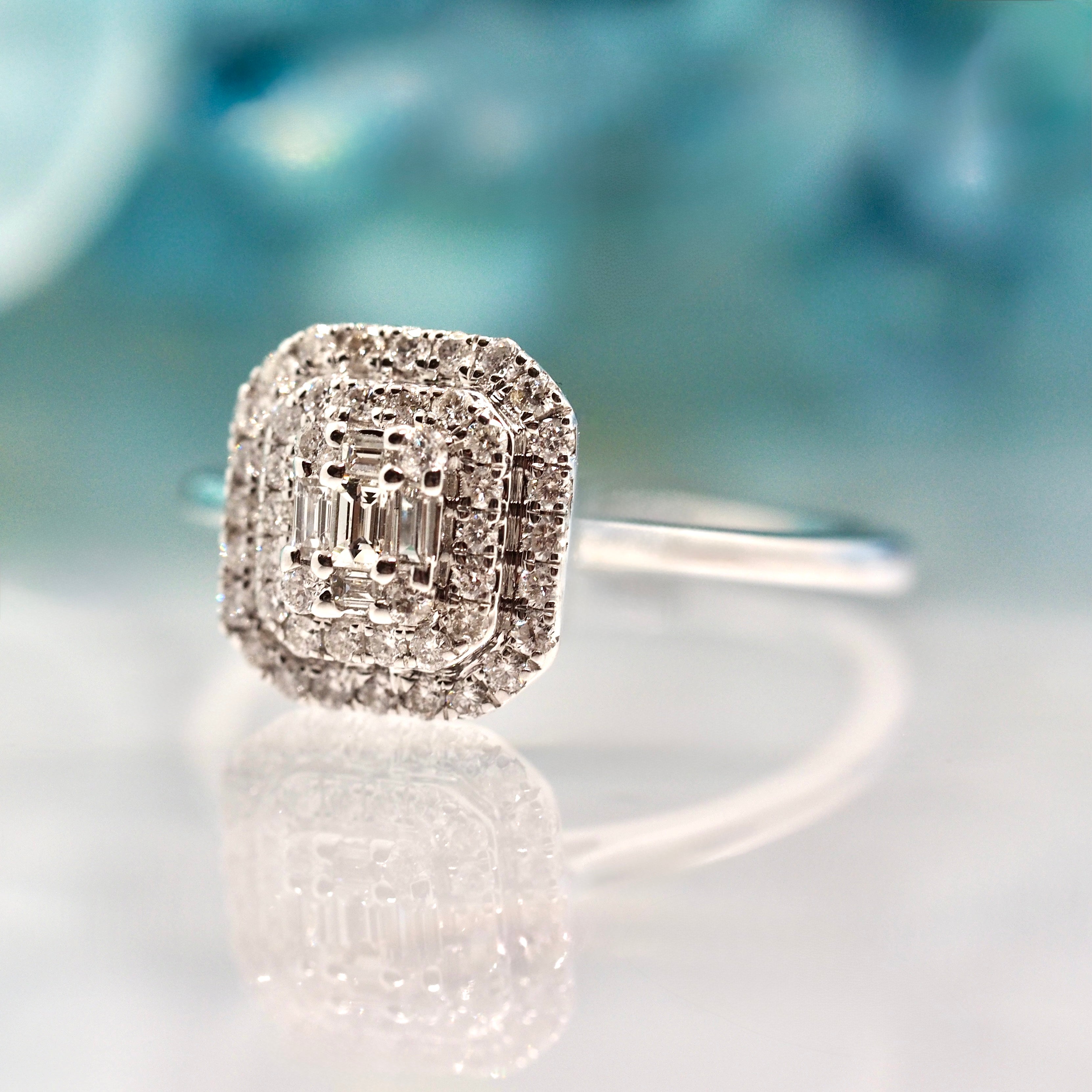 9ct White Gold 0.21ct Diamond Octagonal Cluster Ring
