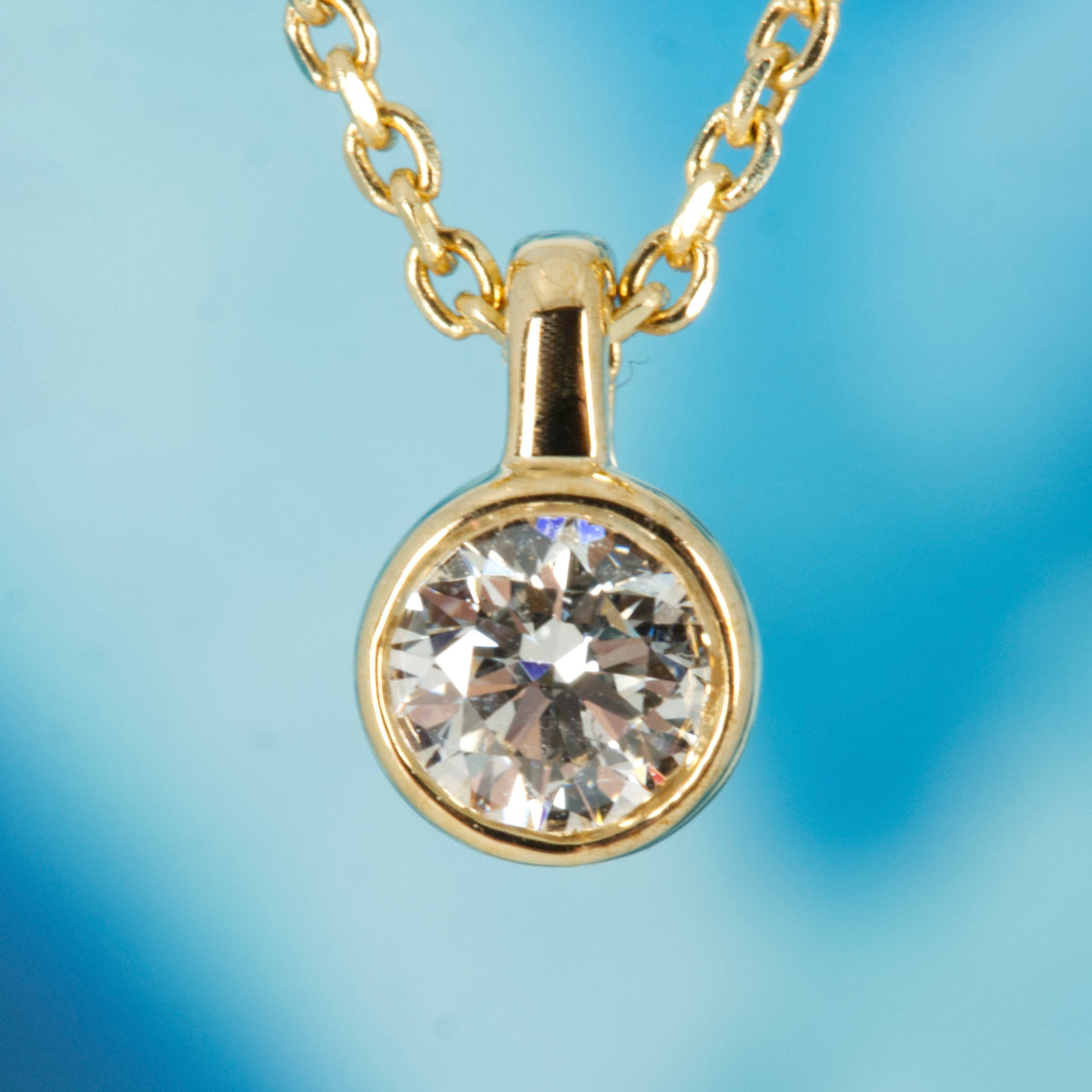 9ct Yellow Gold 0.15ct Round Brilliant Cut Lab Grown Diamond Pendant on a 16”-18” Chain