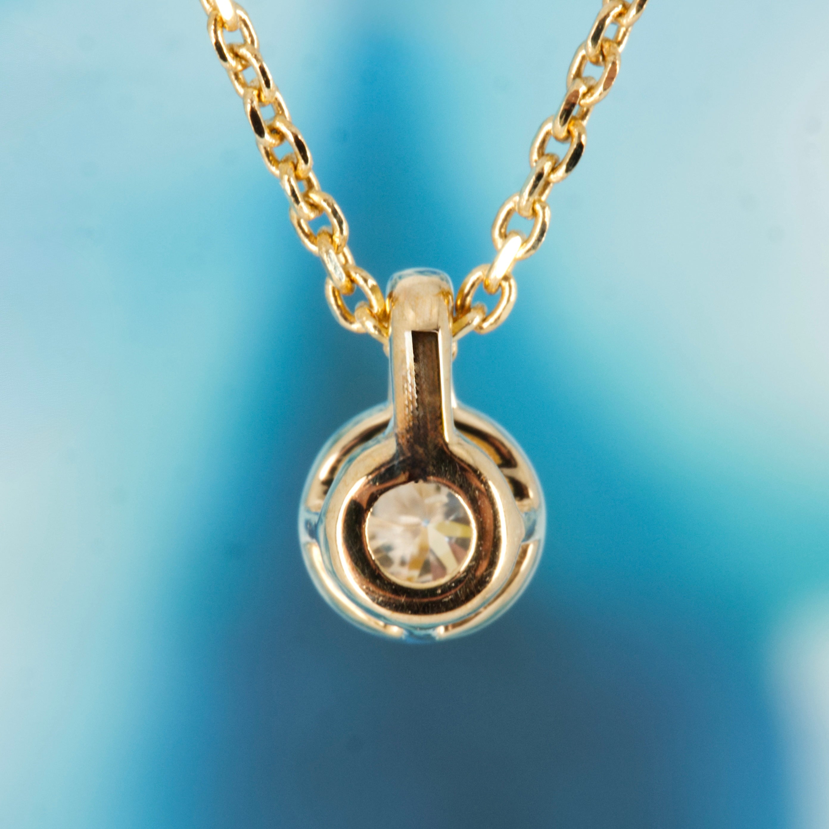9ct Yellow Gold 0.15ct Round Brilliant Cut Lab Grown Diamond Pendant on a 16”-18” Chain