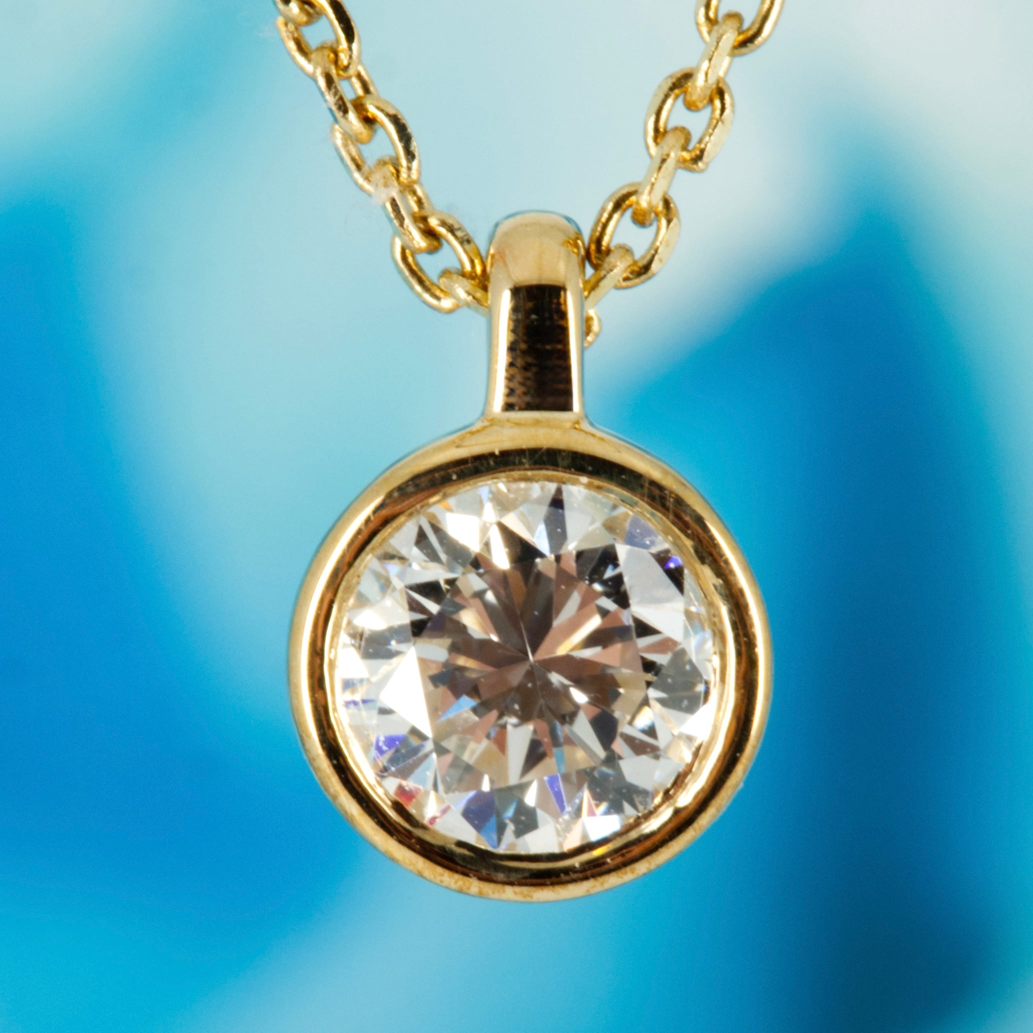 9ct Yellow Gold 0.30ct Round Brilliant Cut Lab Grown Diamond Pendant on a 16”-18” Chain