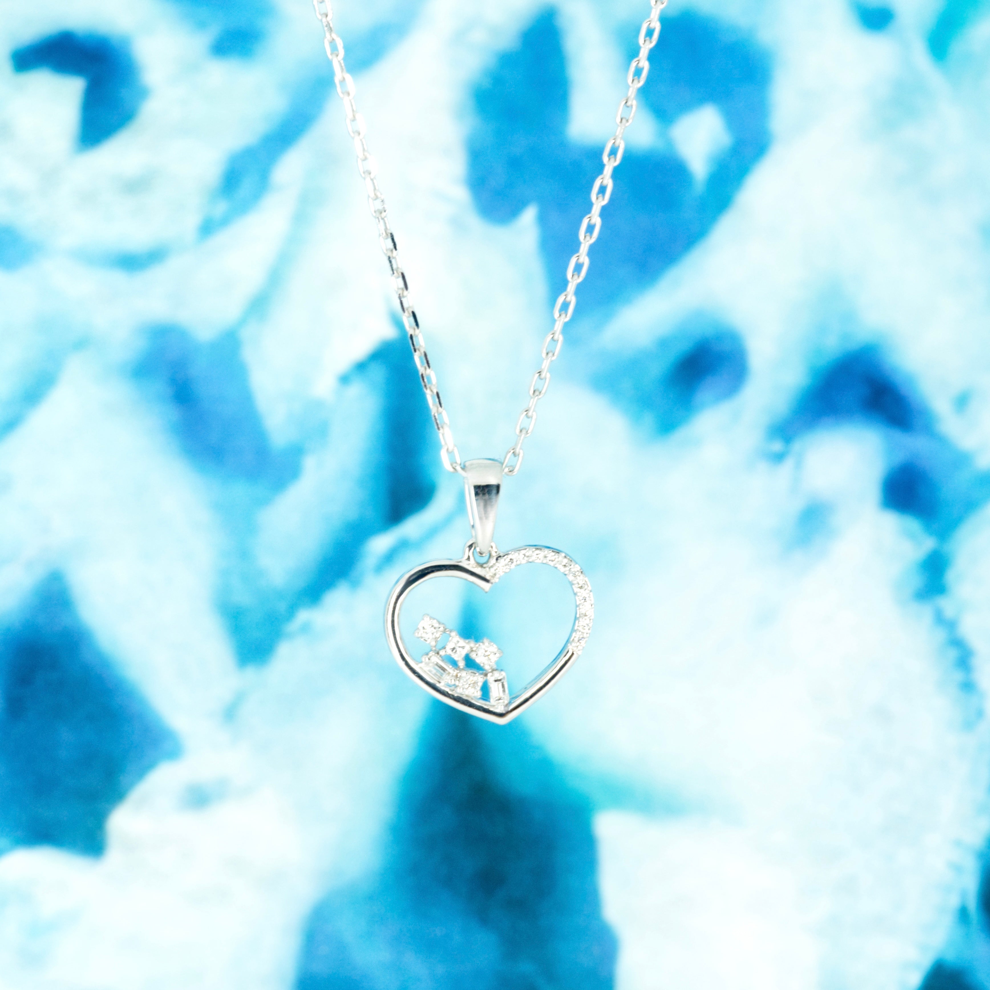 9ct White Gold 0.10ct Diamond Set Heart Pendant & Chain