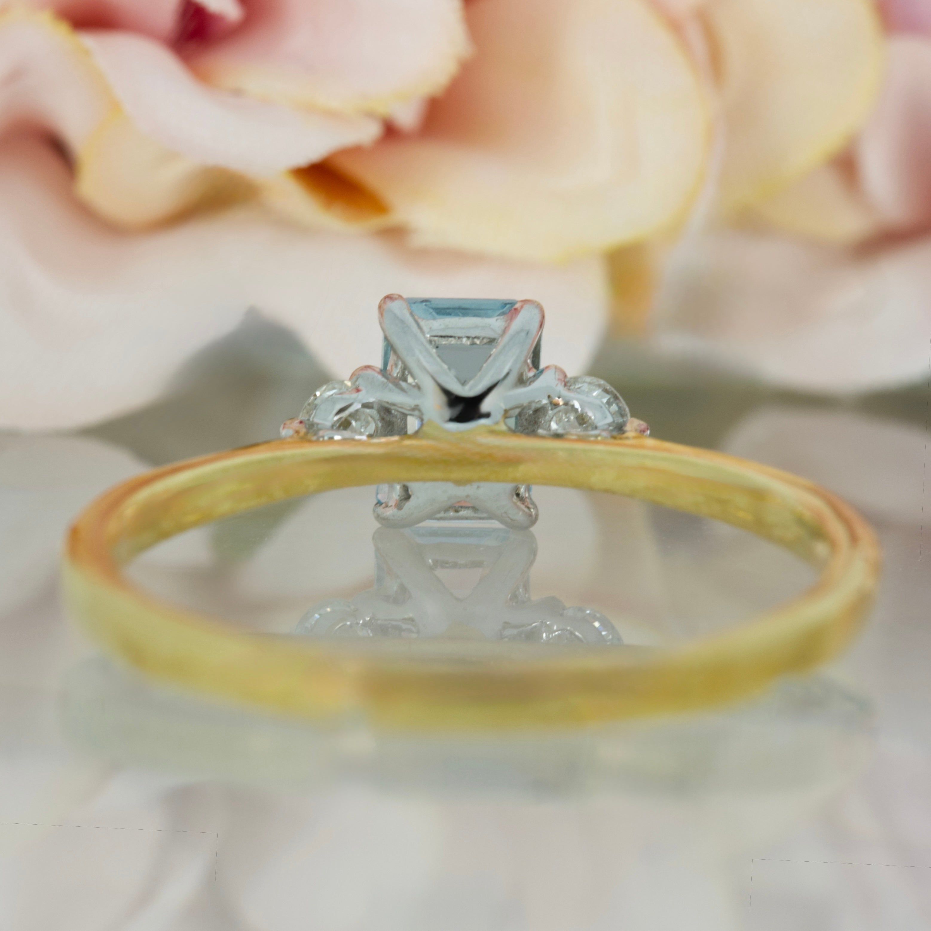 18ct Yellow Gold Octagonal Cut Aquamarine & Round Brilliant Cut Diamond Trilogy Ring