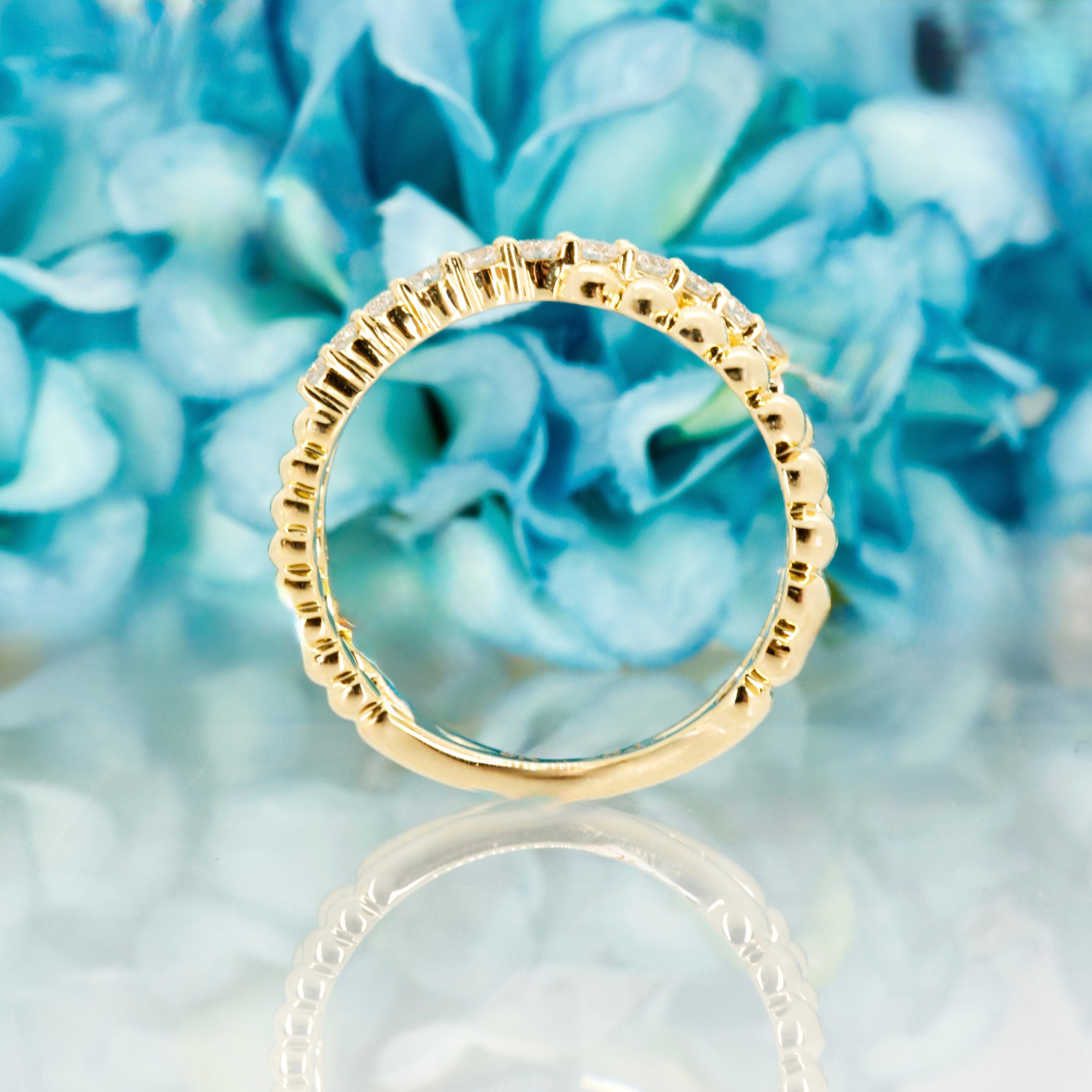 9ct Yellow Gold 0.25ct Round Brilliant Cut Diamond Crossover Eternity Ring