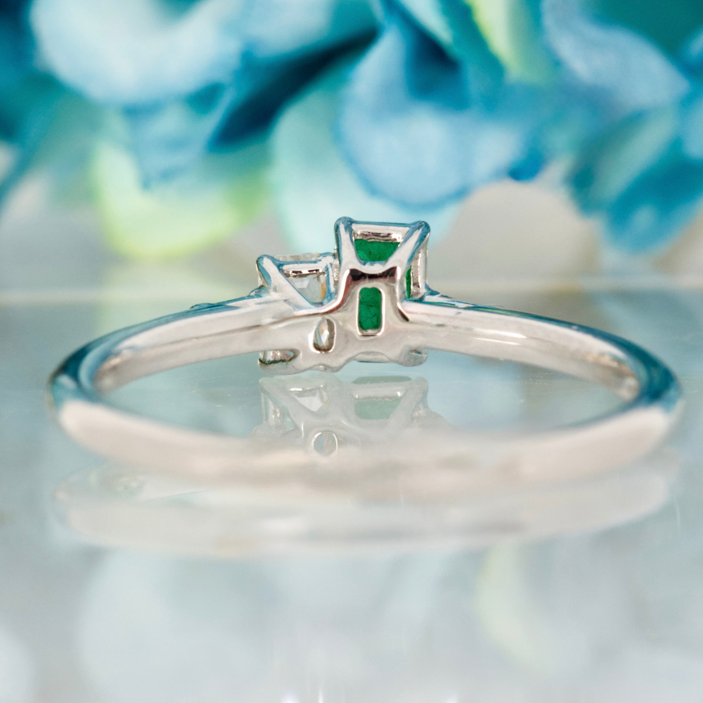 Platinum Octagonal Cut Emerald & Diamond Toi Et Moi Ring