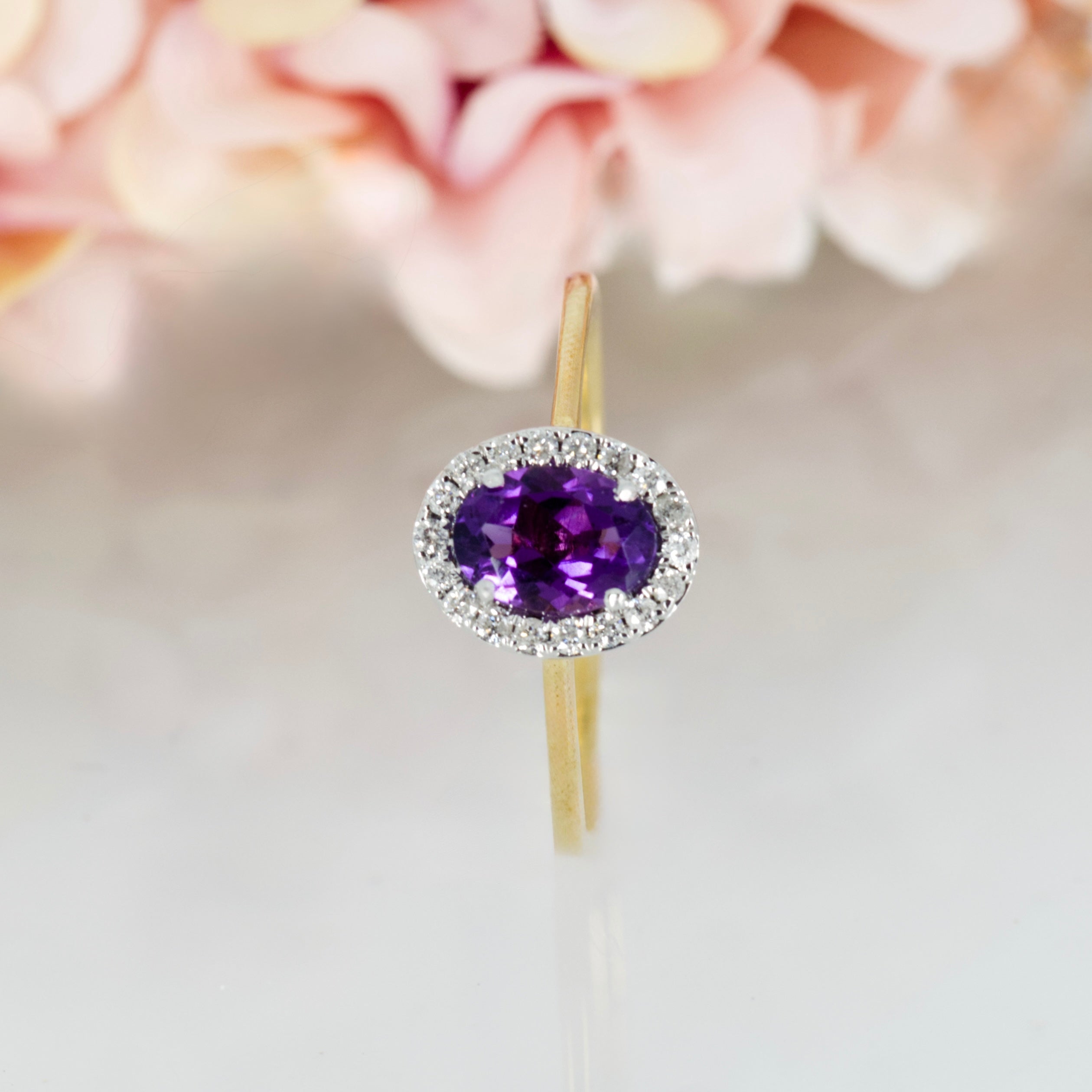 9ct Yellow Gold Oval Cut Amethyst & Round Brilliant Cut Diamond Halo Cluster Ring