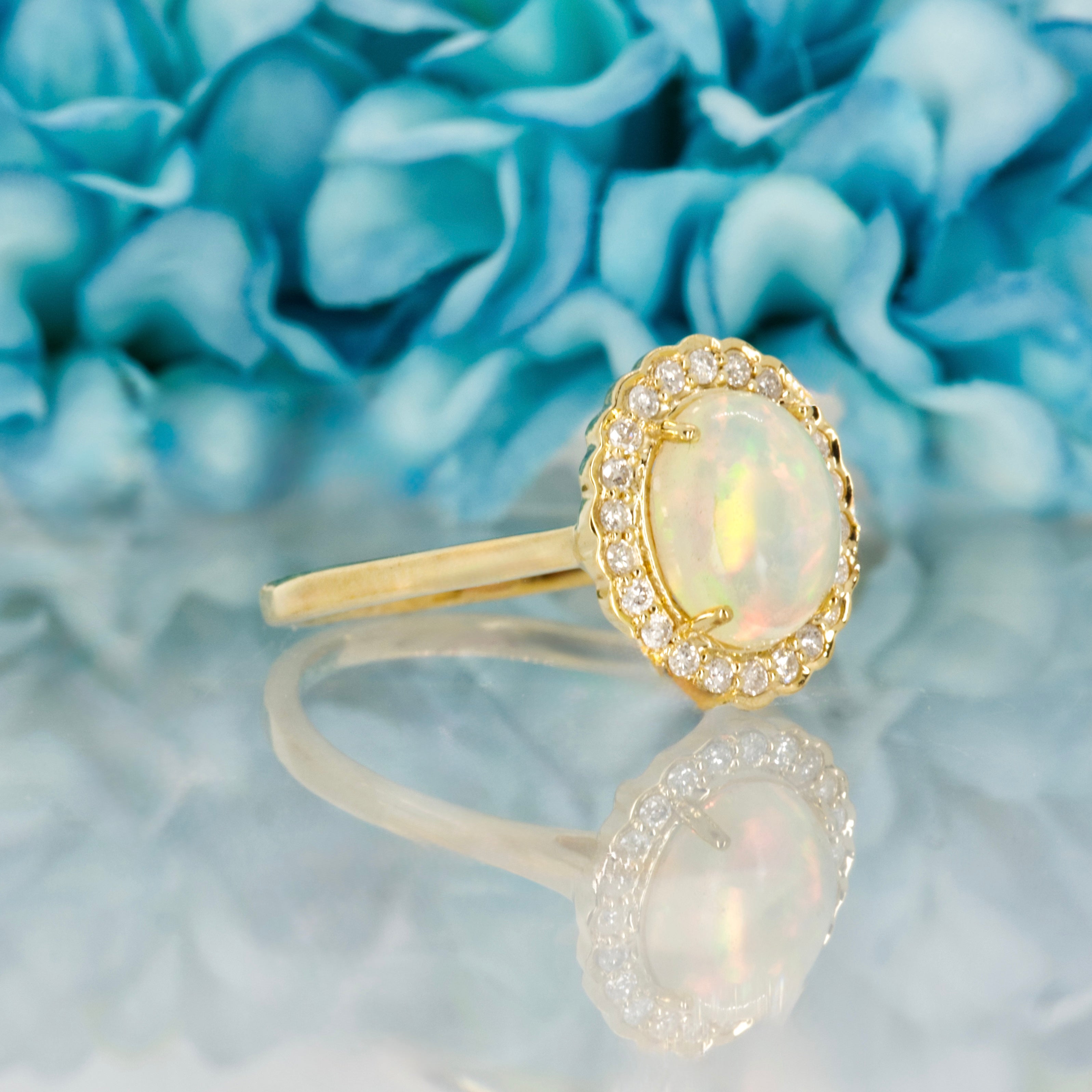 9ct Yellow Gold Opal & Round Brilliant Cut Diamond Cluster Ring