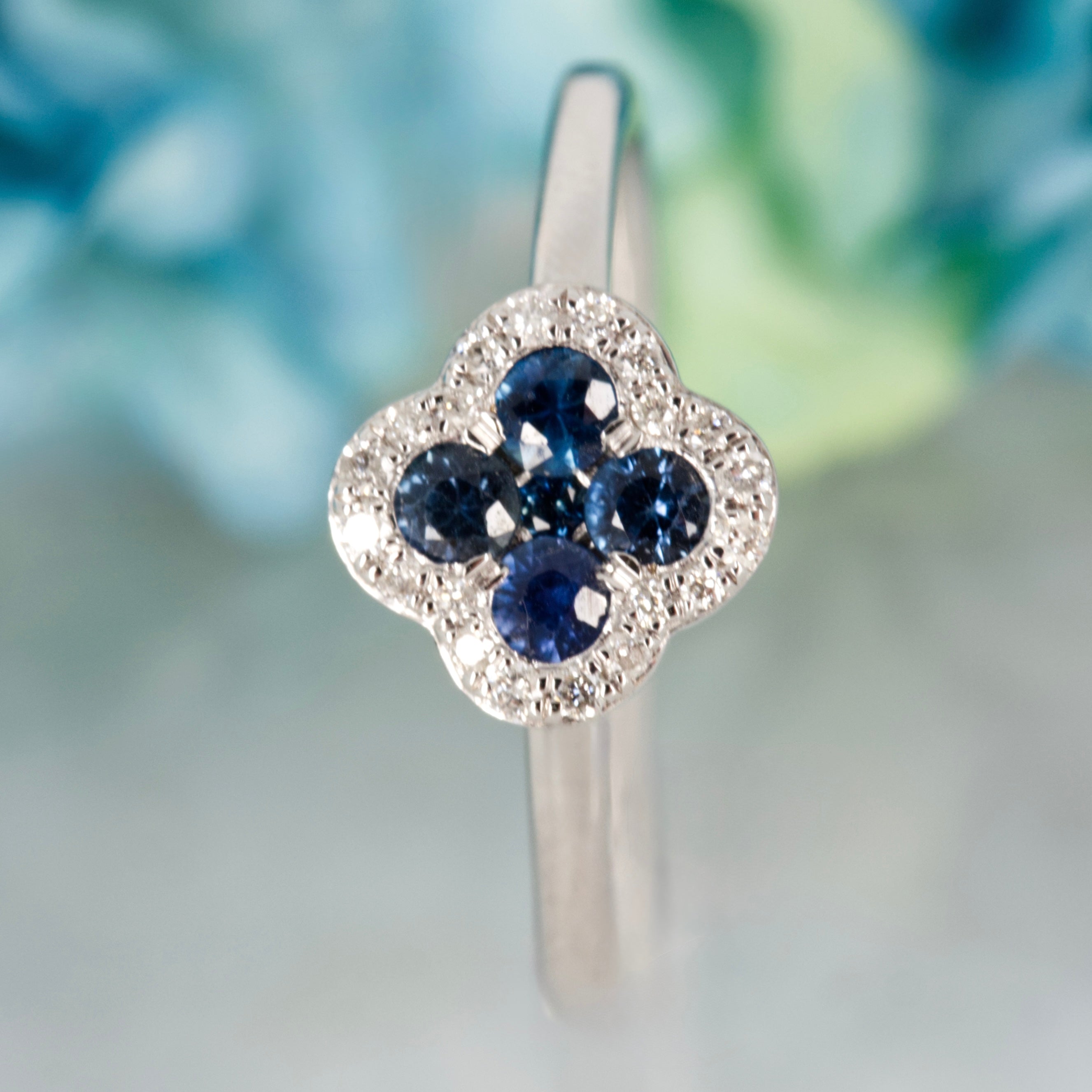 9ct White Gold Round Cut Sapphire & Round Brilliant Cut Diamond Clover Cluster Ring