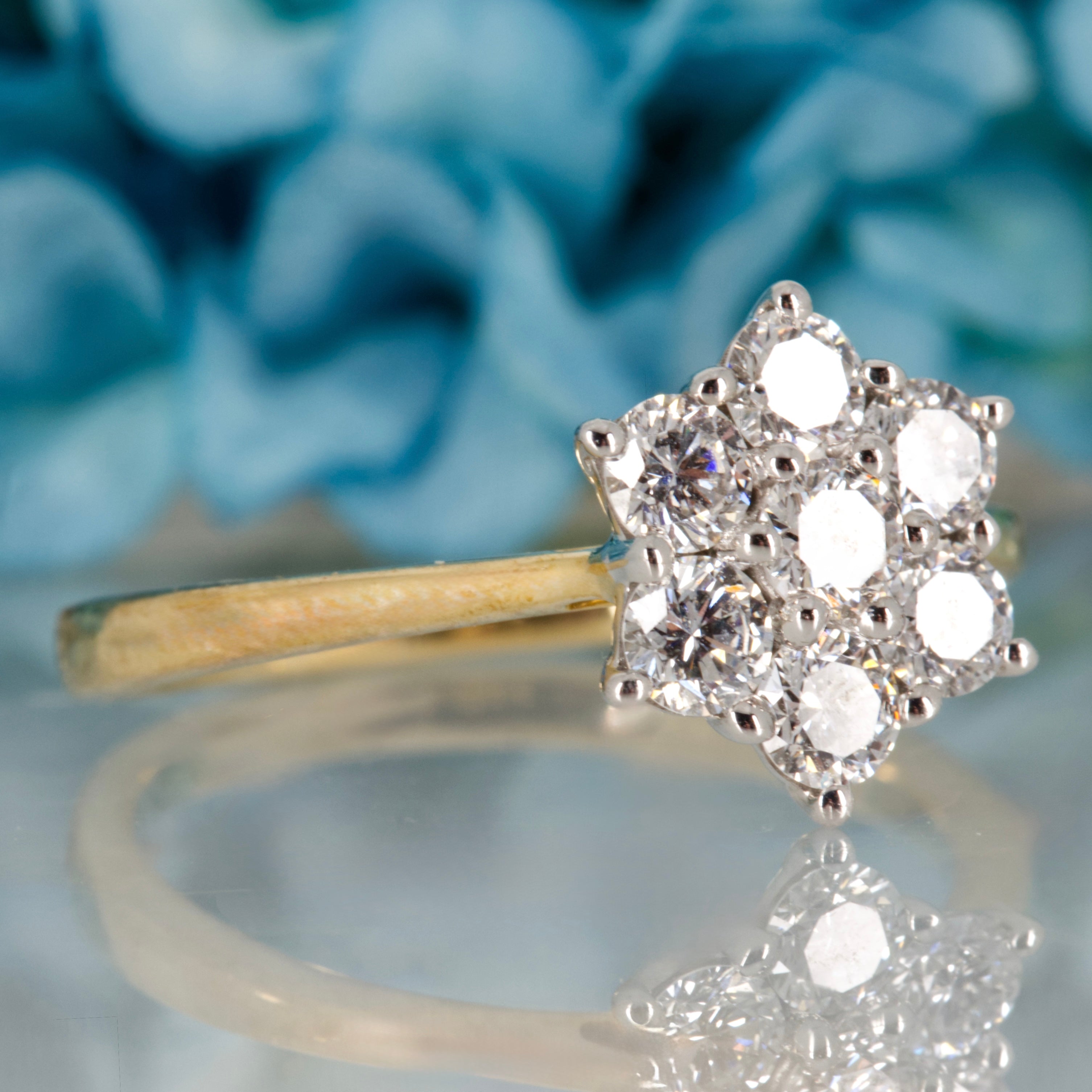 9ct Yellow Gold 1.02ct Round Brilliant Cut Lab Grown Diamond 7-Stone Cluster Ring
