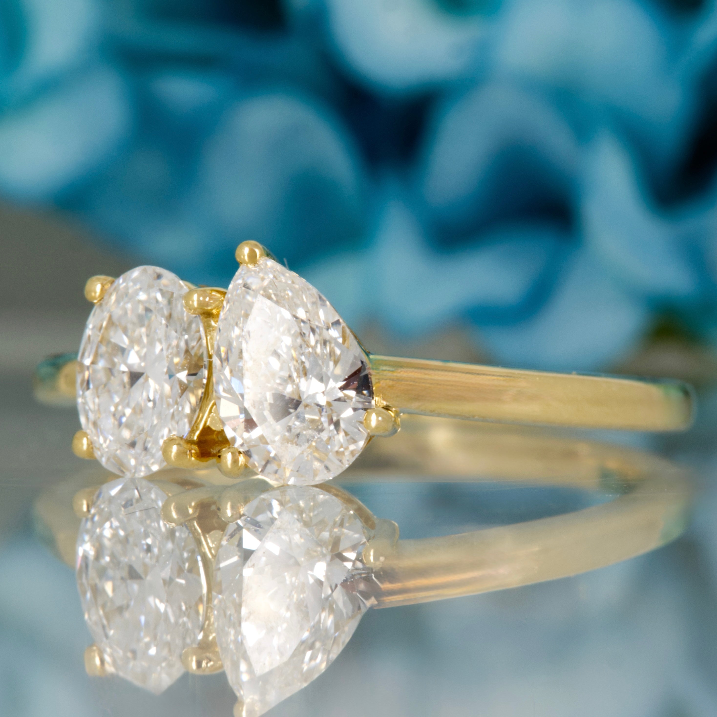 18ct Yellow Gold 1.00ct Oval & Pear Cut Lab Grown Diamond Toi et Moi Ring