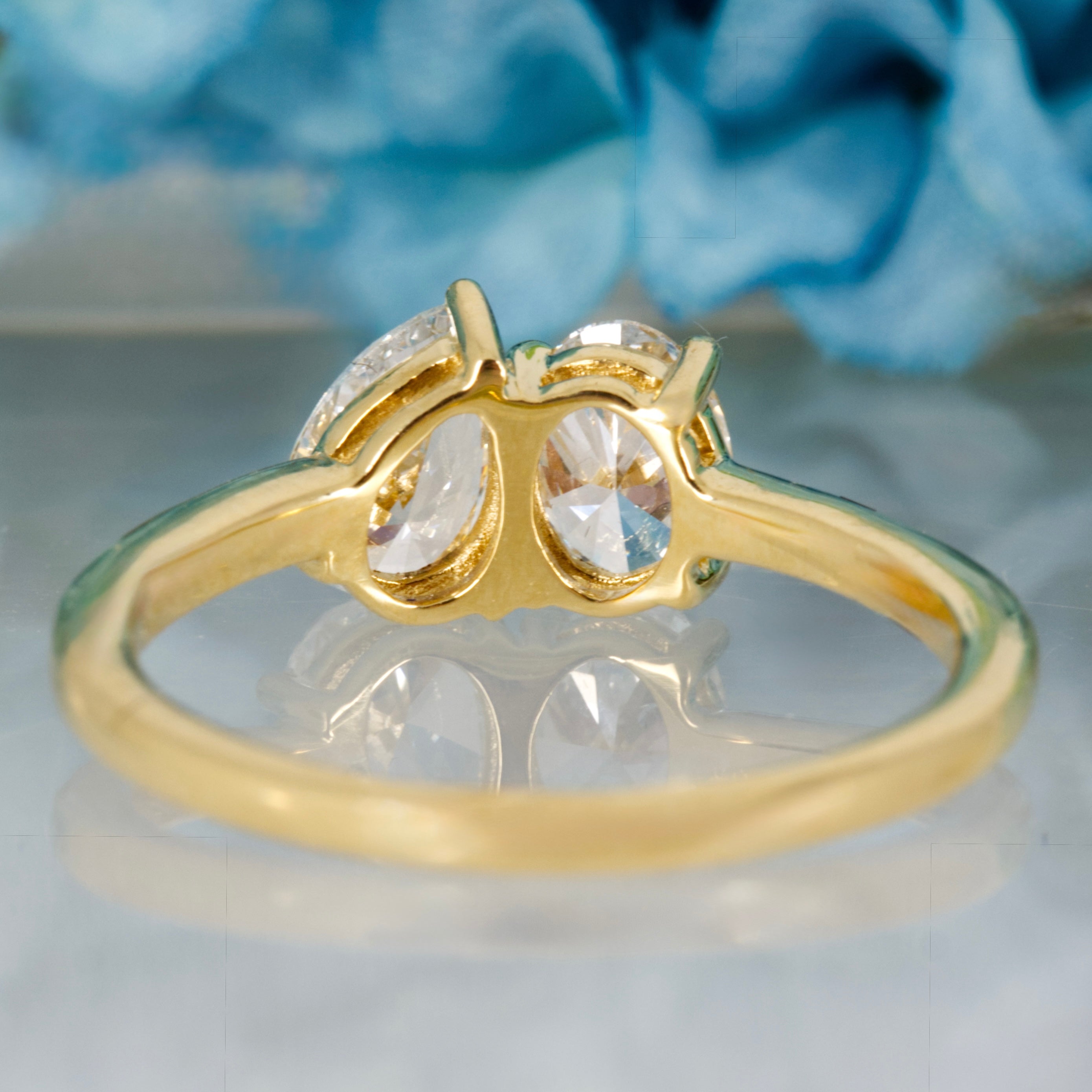 18ct Yellow Gold 1.00ct Oval & Pear Cut Lab Grown Diamond Toi et Moi Ring