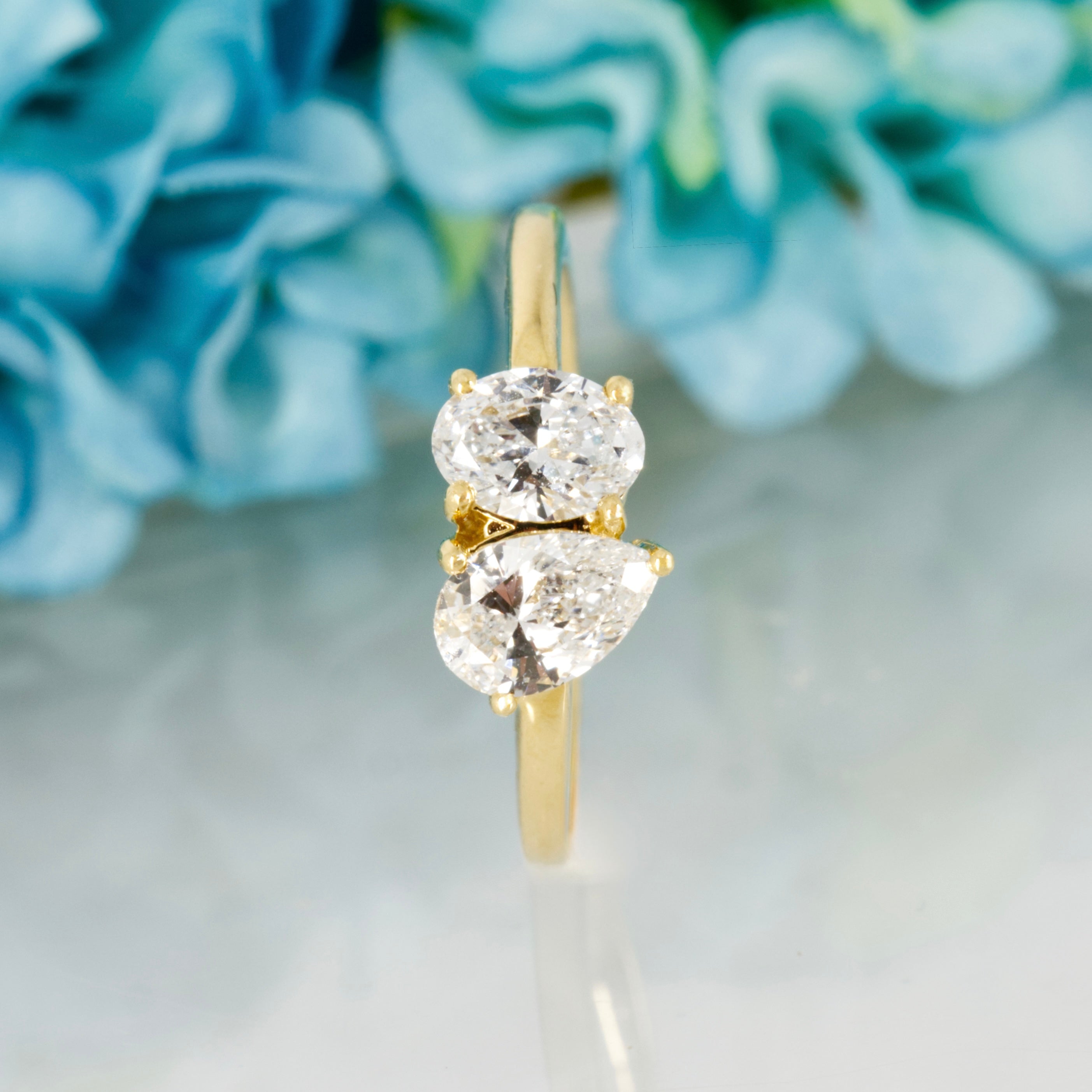 18ct Yellow Gold 1.00ct Oval & Pear Cut Lab Grown Diamond Toi et Moi Ring