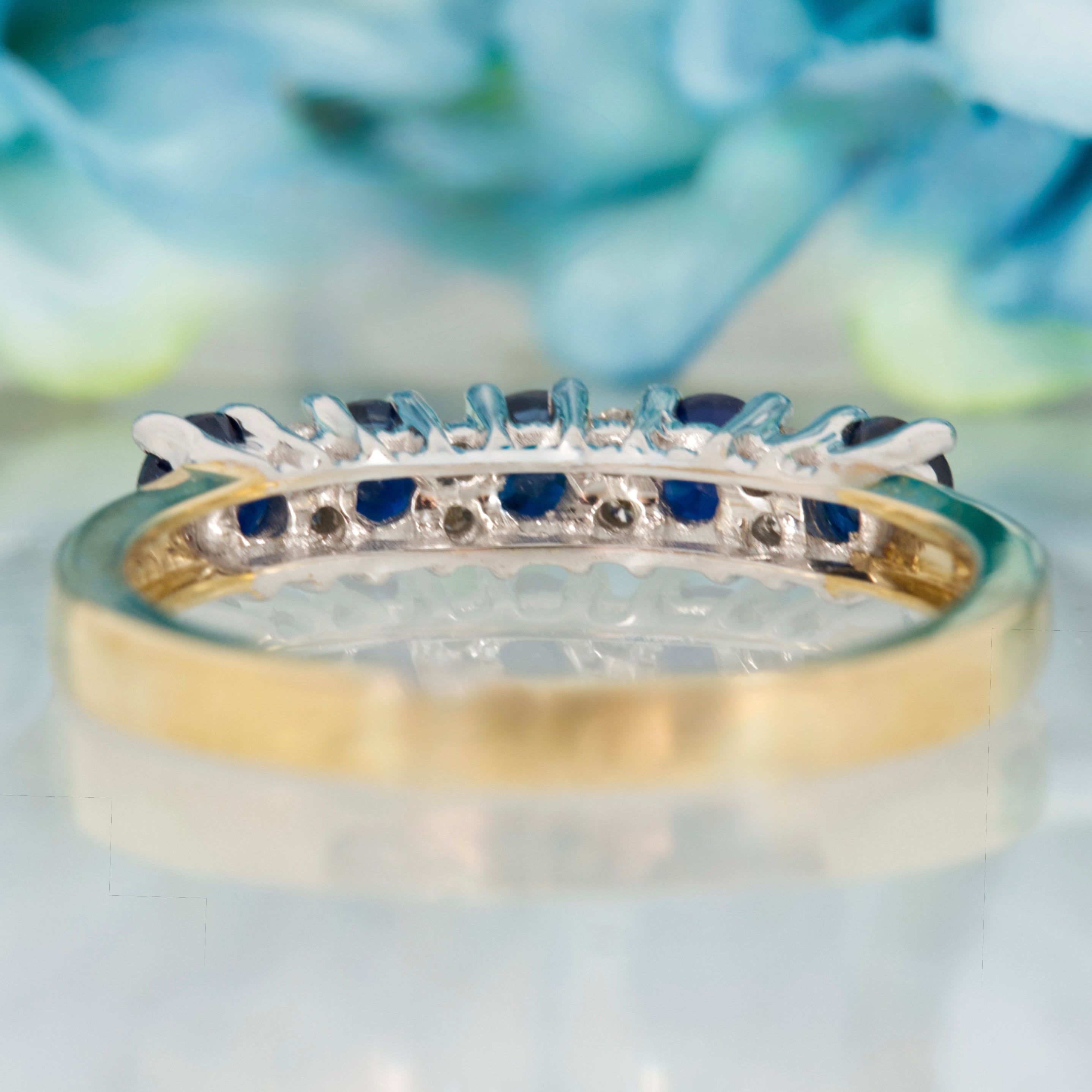9ct Yellow Gold Round Cut Sapphire & Round Brilliant Cut Diamond Half Eternity Ring