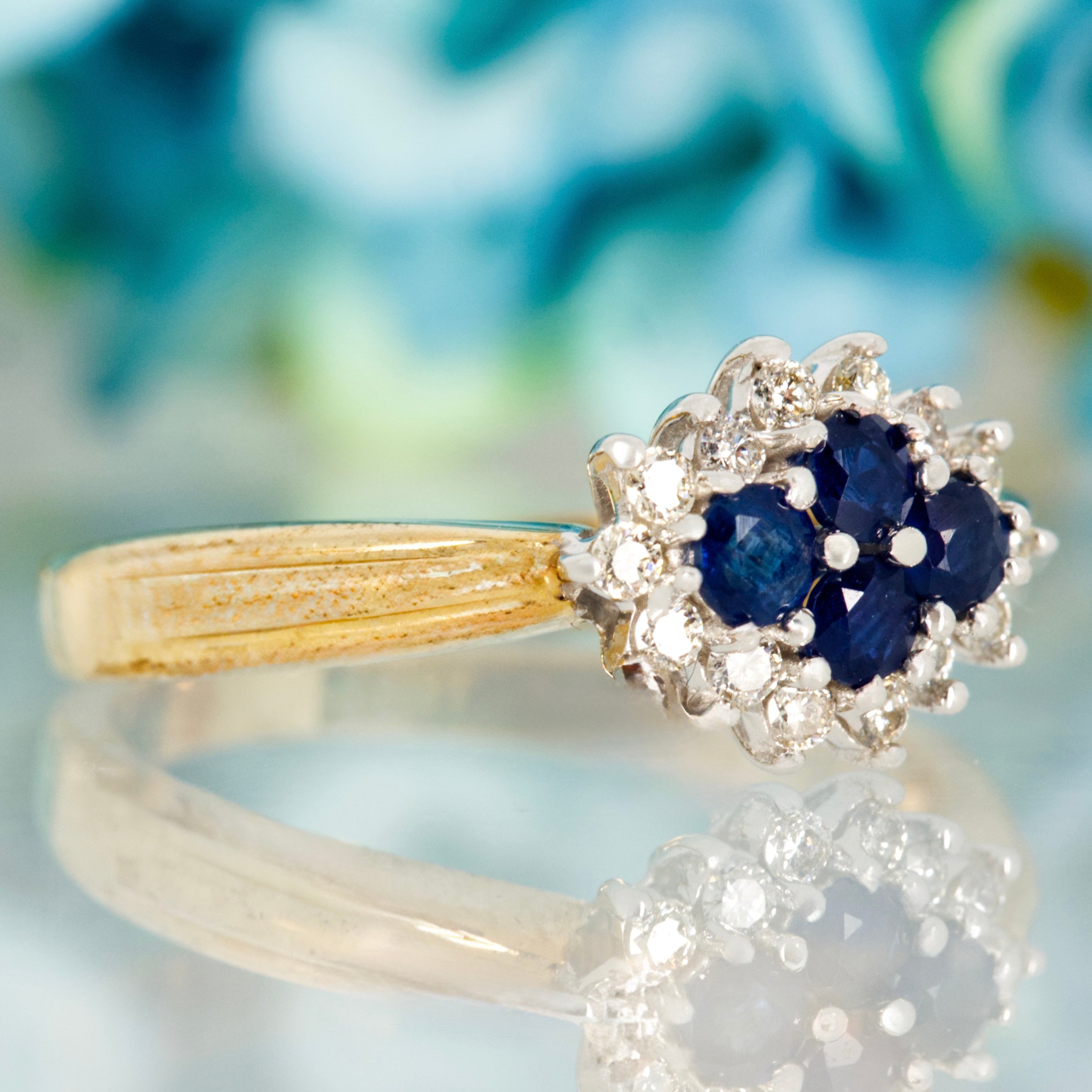 9ct Yellow Gold Round Cut Sapphire & Diamond Cluster Ring