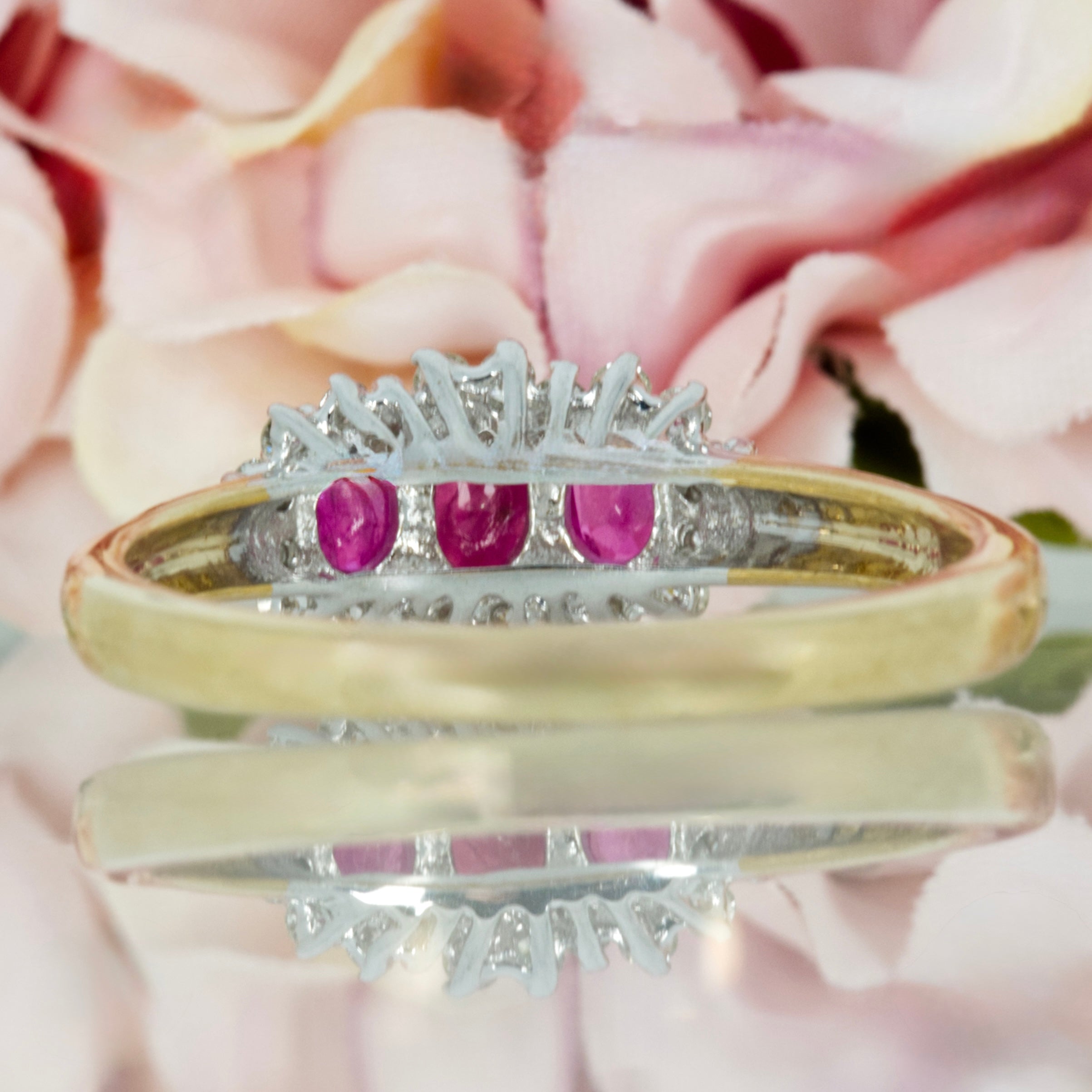9ct Yellow Gold Oval Cut Ruby & Round Brilliant Cut Diamond Cluster Ring