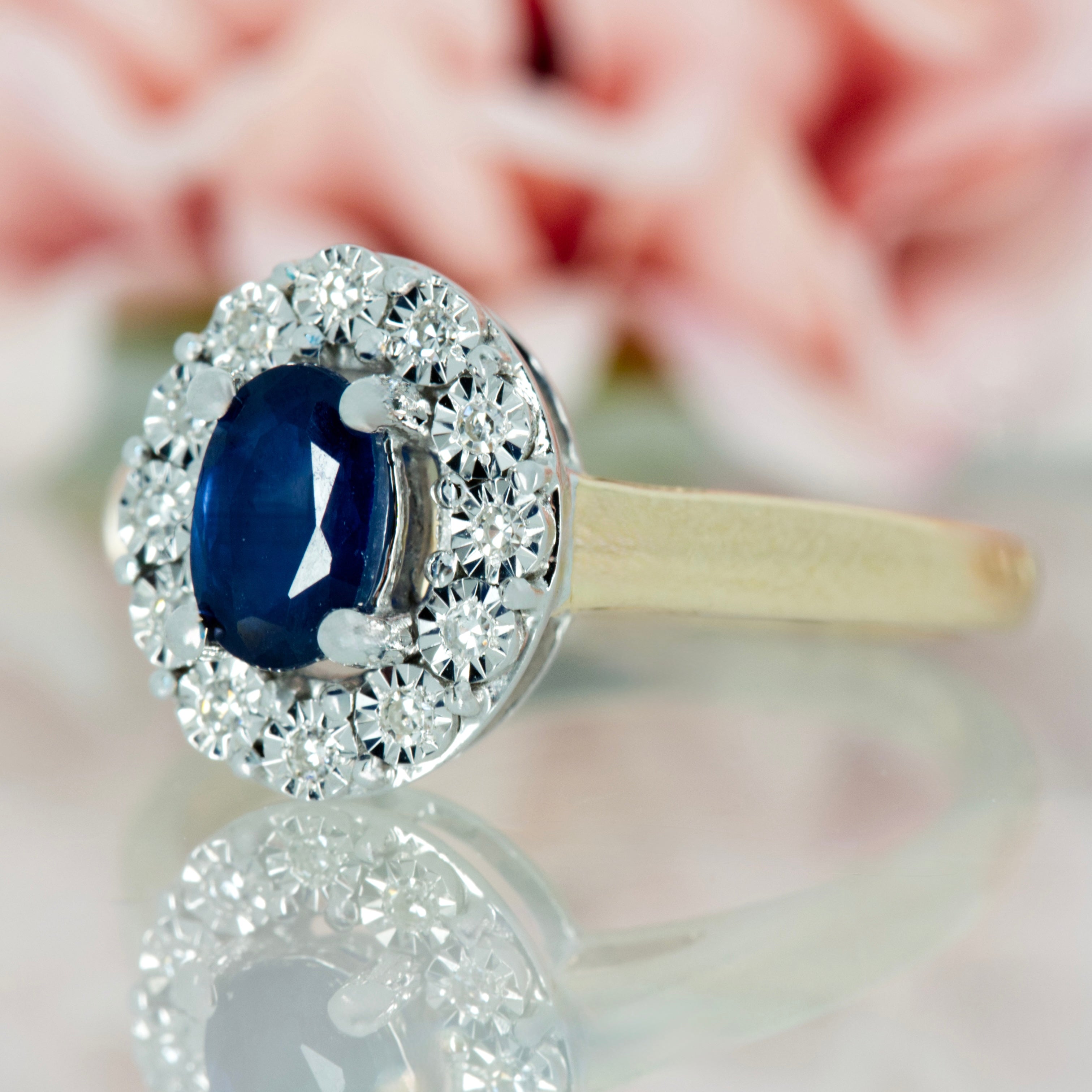 9ct Yellow Gold Oval Cut Sapphire & Round Brilliant Cut Diamond Halo Cluster Ring