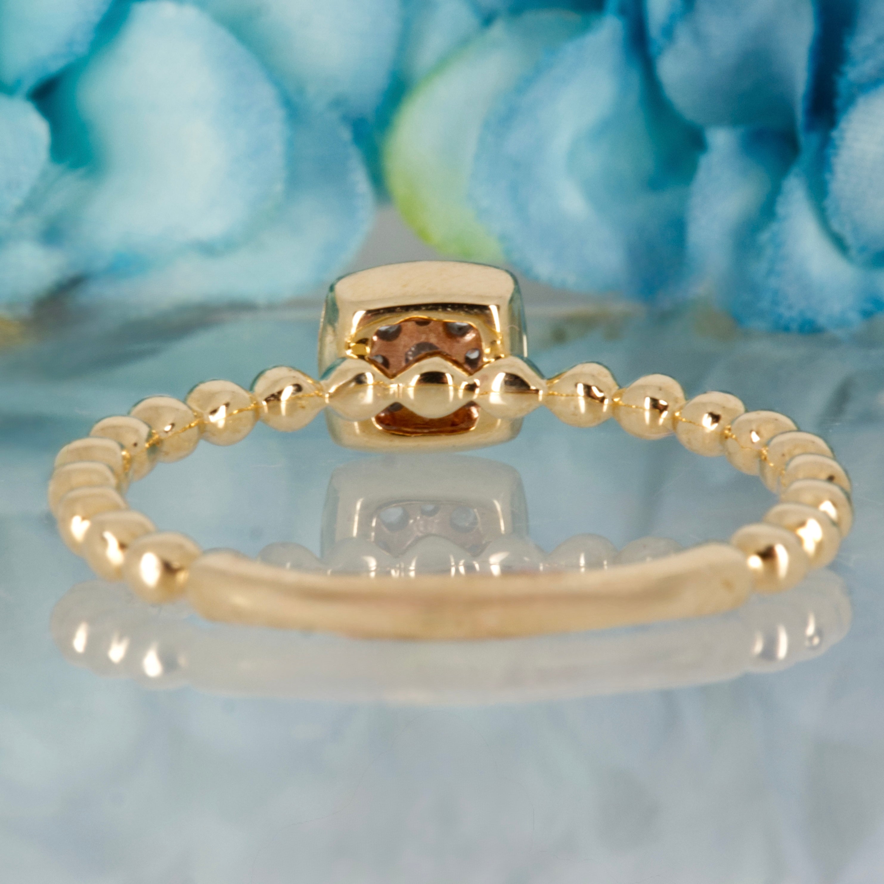 9ct Yellow Gold 0.10ct Round Brilliant Cut Diamond Cushion Shaped Cluster Ring