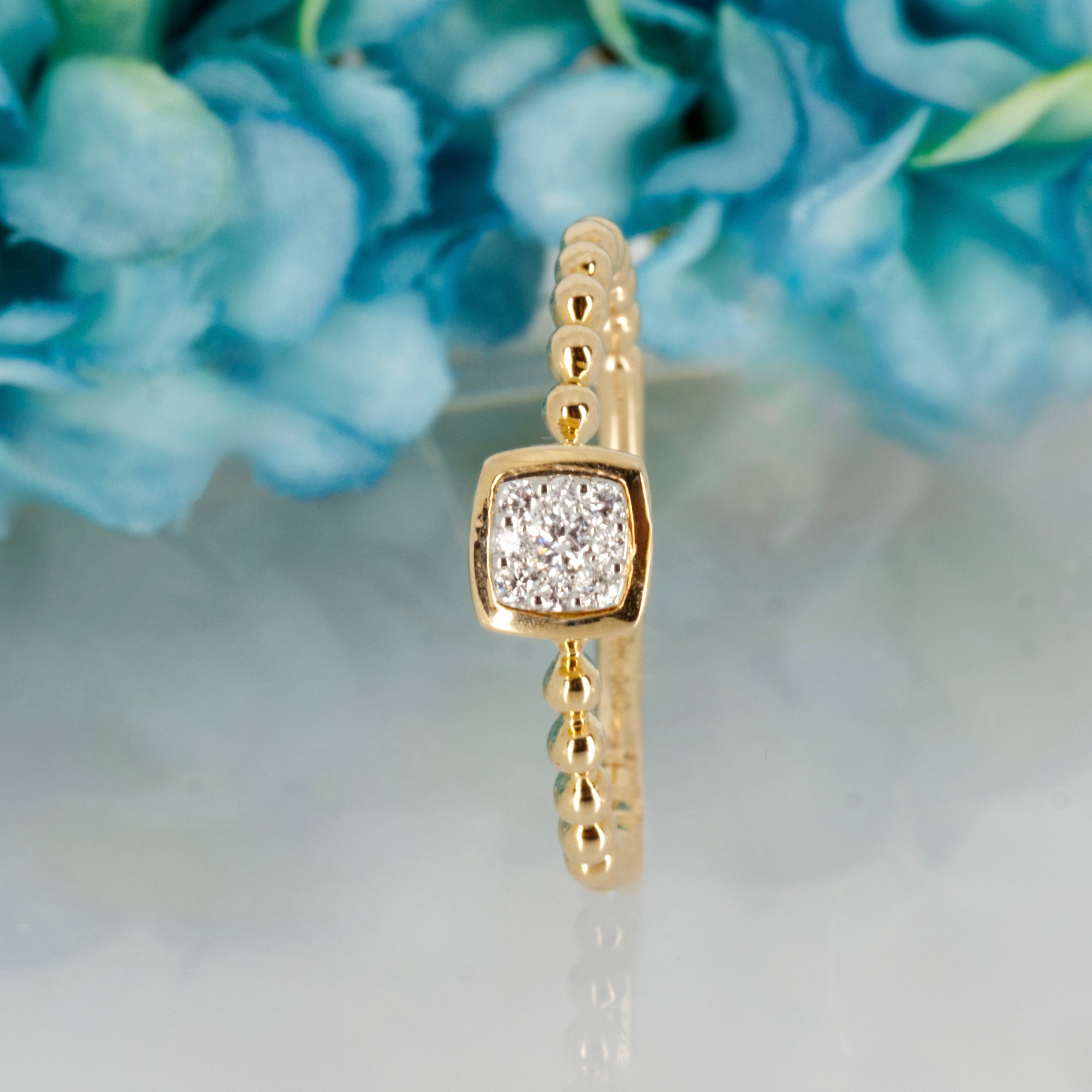 9ct Yellow Gold 0.10ct Round Brilliant Cut Diamond Cushion Shaped Cluster Ring