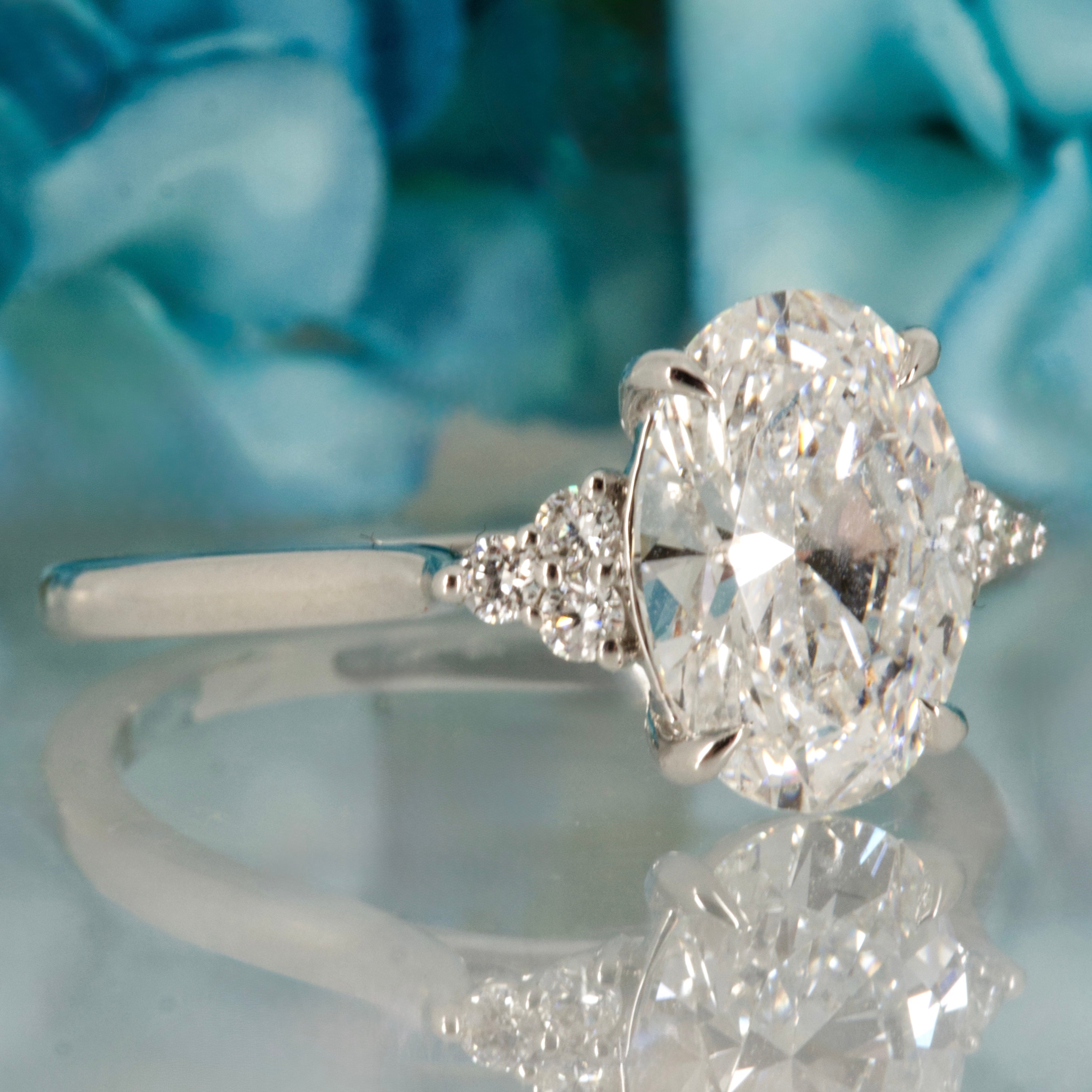 Platinum 2.12ct Oval & Round Brilliant Cut Lab Grown Diamond Trefoil Ring