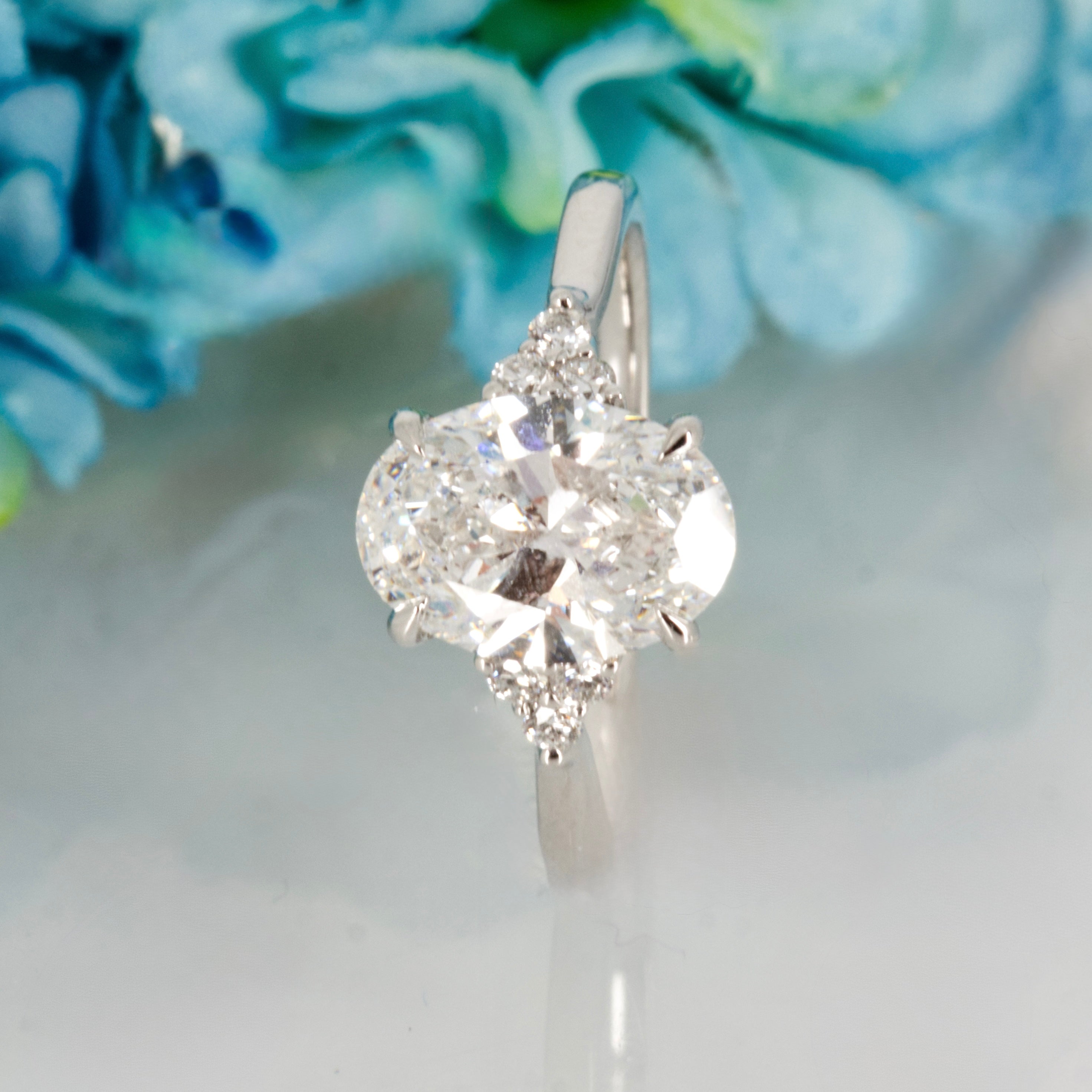 Platinum 2.12ct Oval & Round Brilliant Cut Lab Grown Diamond Trefoil Ring