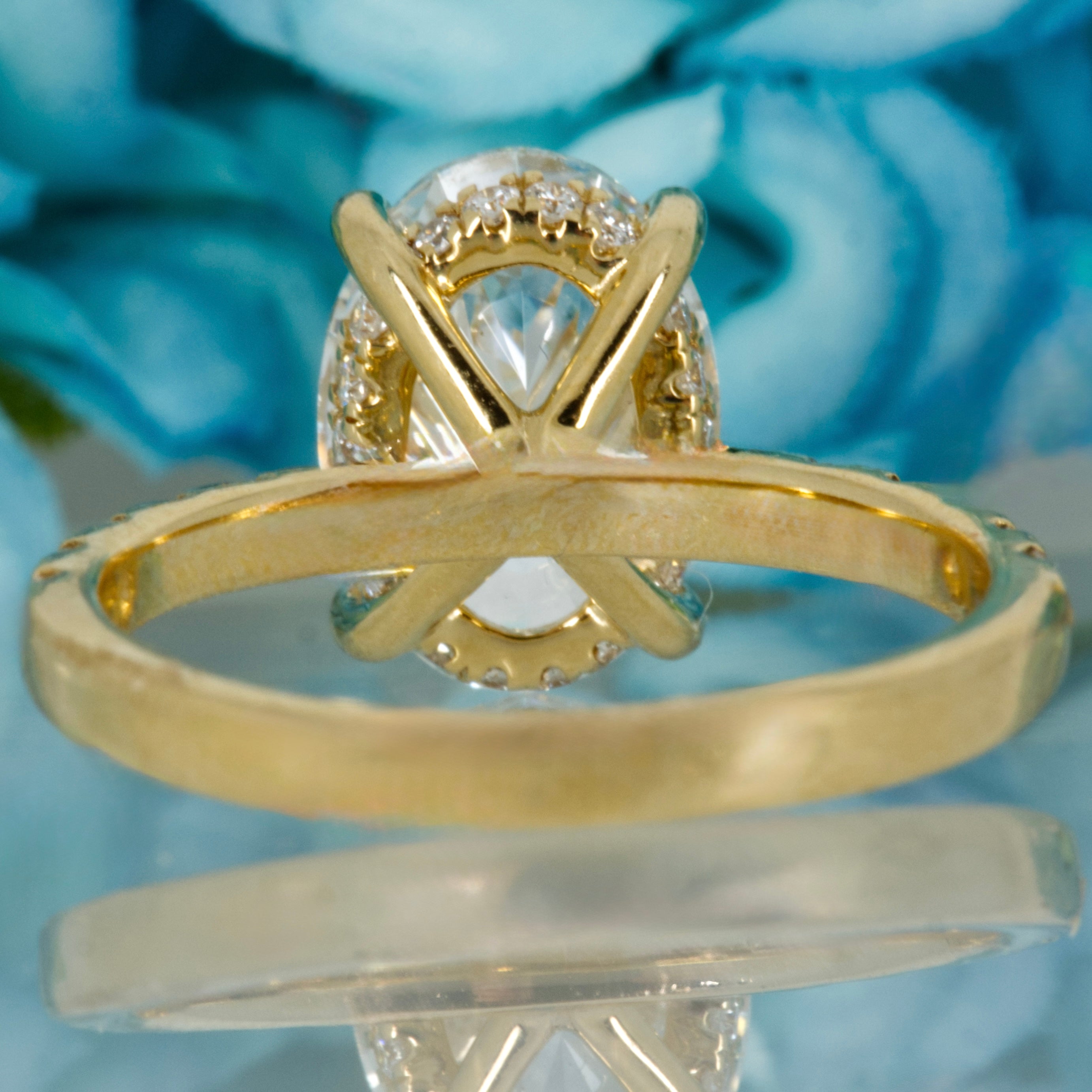 18ct Yellow Gold 3.01ct Oval Cut Lab Grown Diamond Solitaire Ring