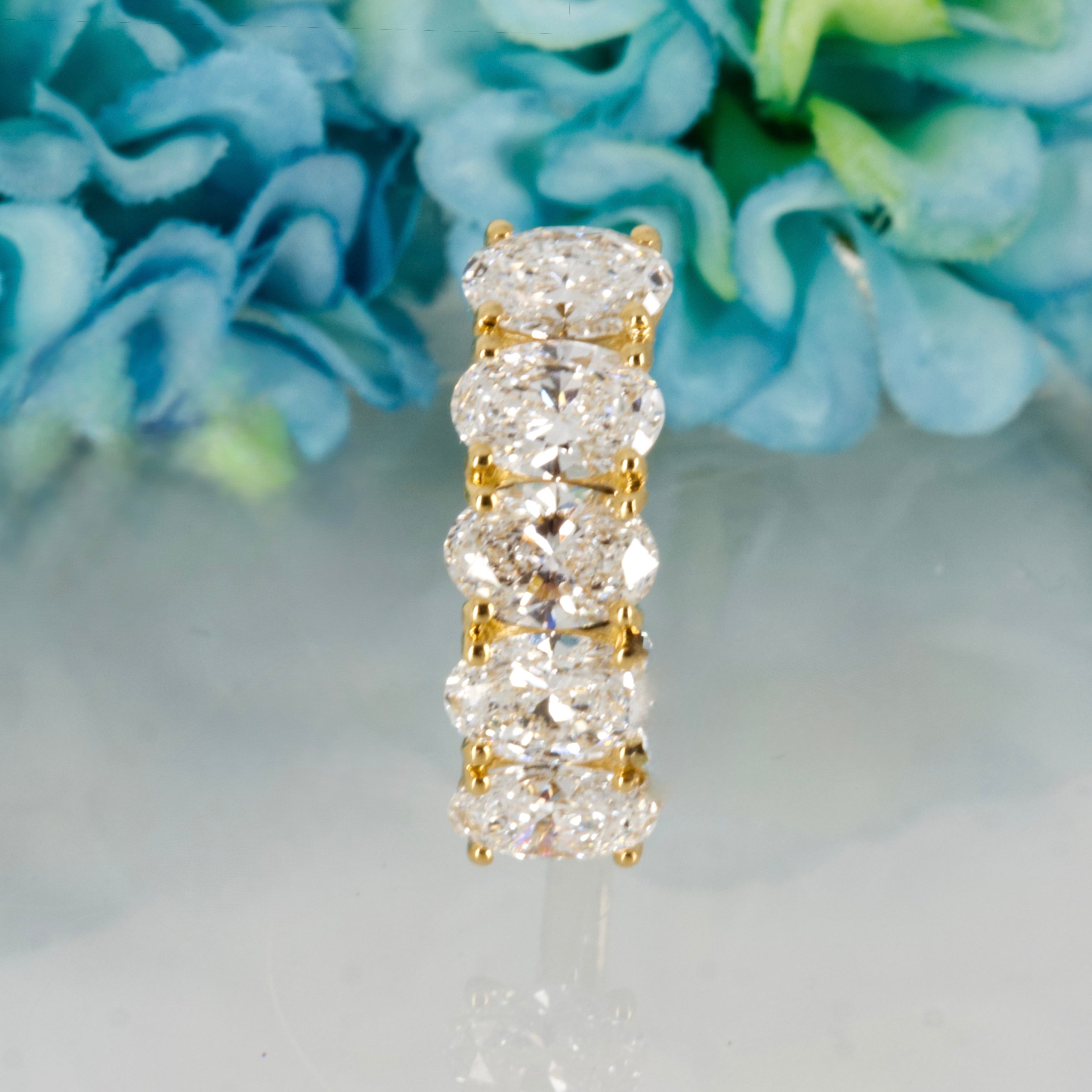 18ct Yellow Gold 3.64ct Oval Cut Lab Grown Diamond Five Stone Ring