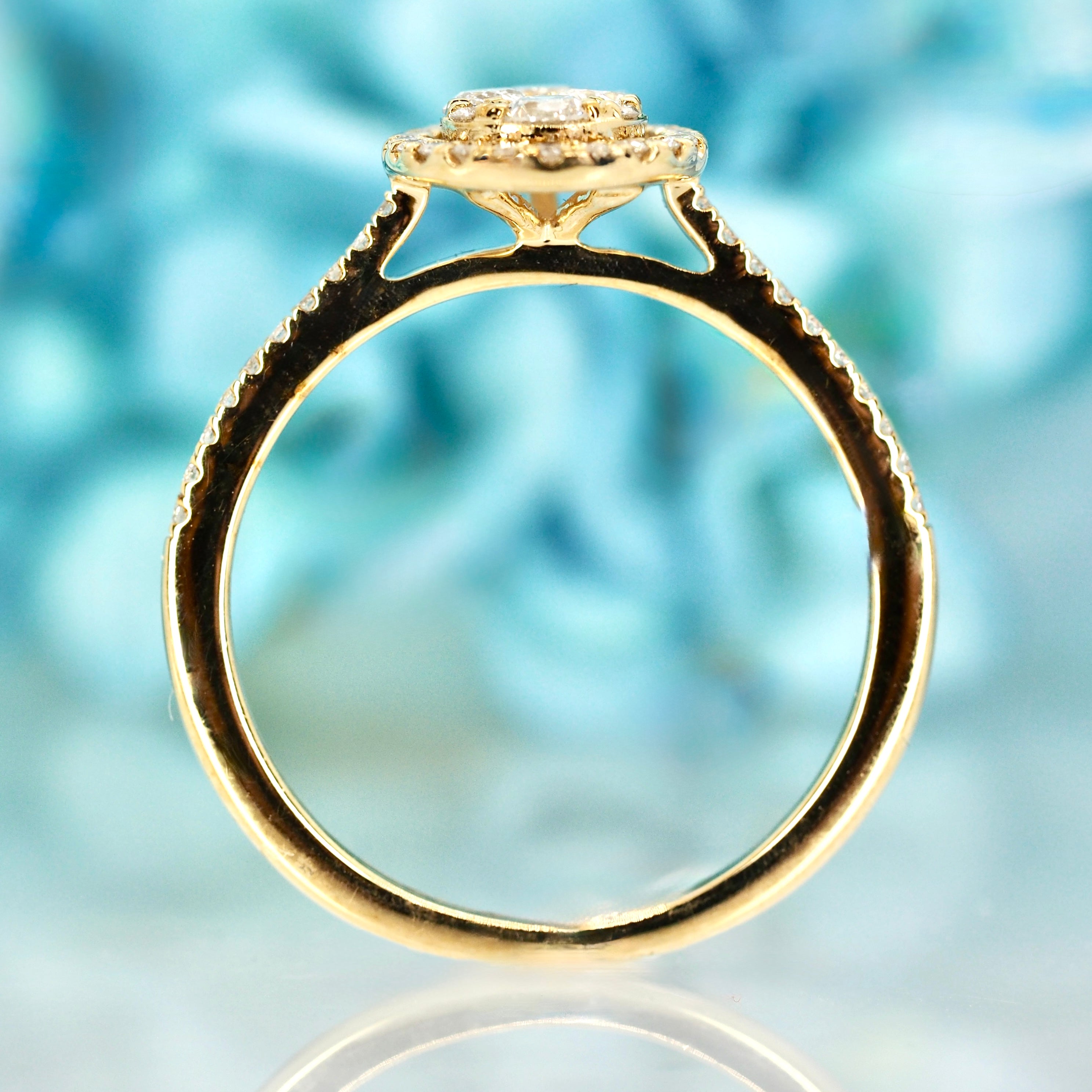 9ct Yellow Gold 0.45ct Round Brilliant Cut Diamond Pear Shaped Halo Cluster Ring