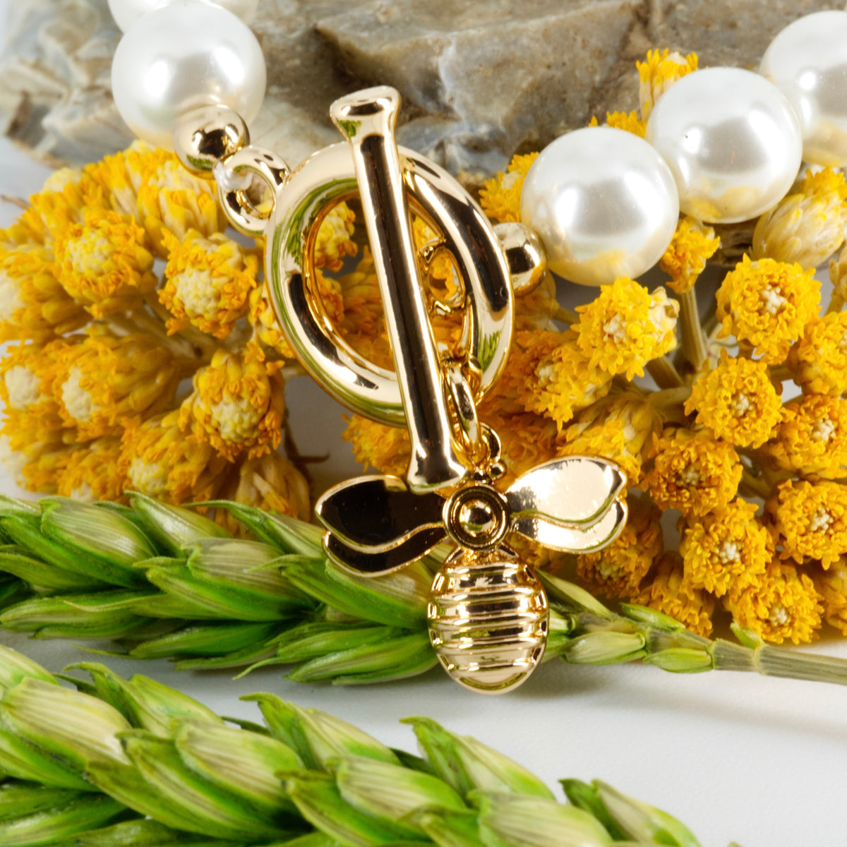 Gold Plated Mother-Of-Pearl Beaded Bracelet with Bee Charm