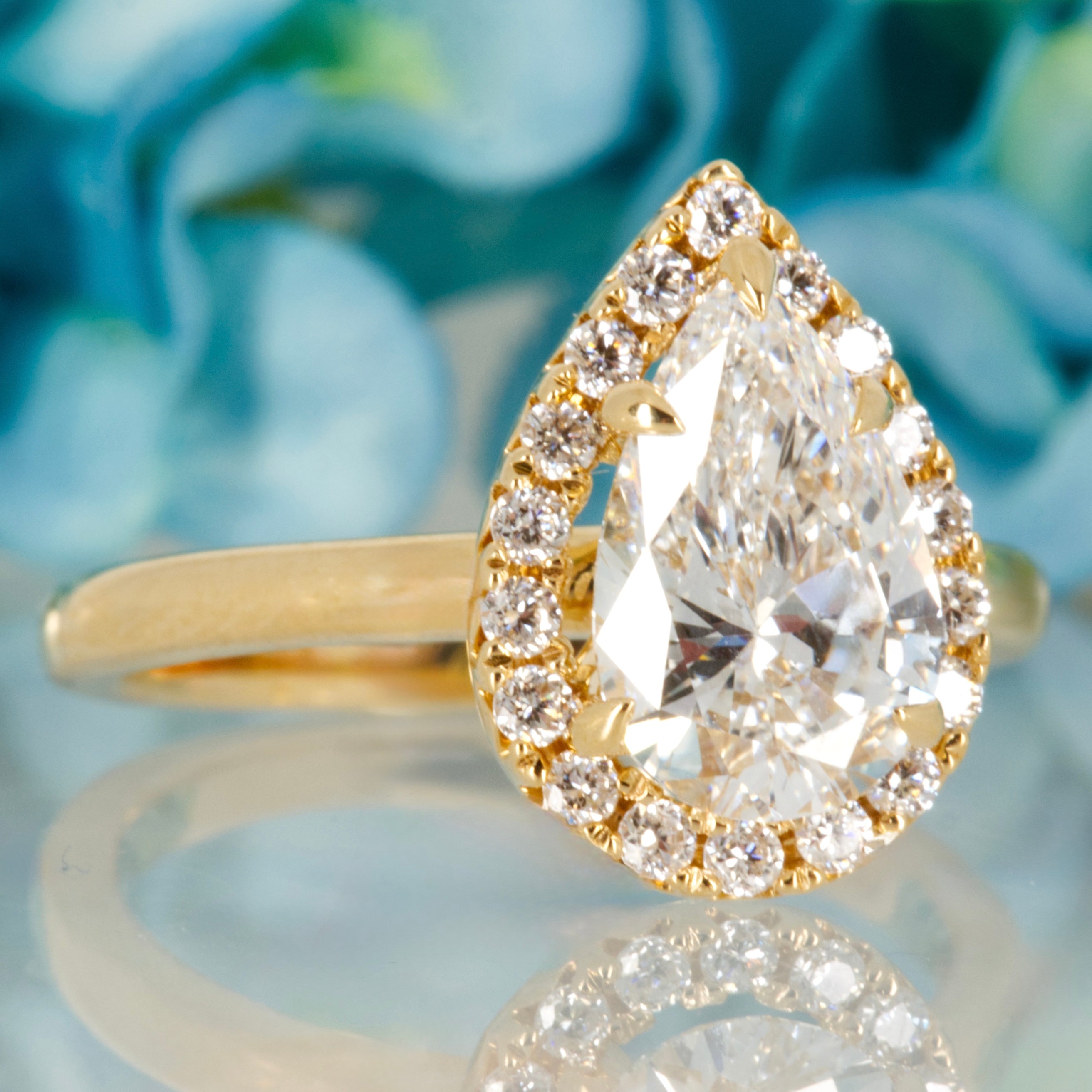 18ct Yellow Gold 2.00ct Pear Cut Lab Grown Diamond Halo Cluster Ring