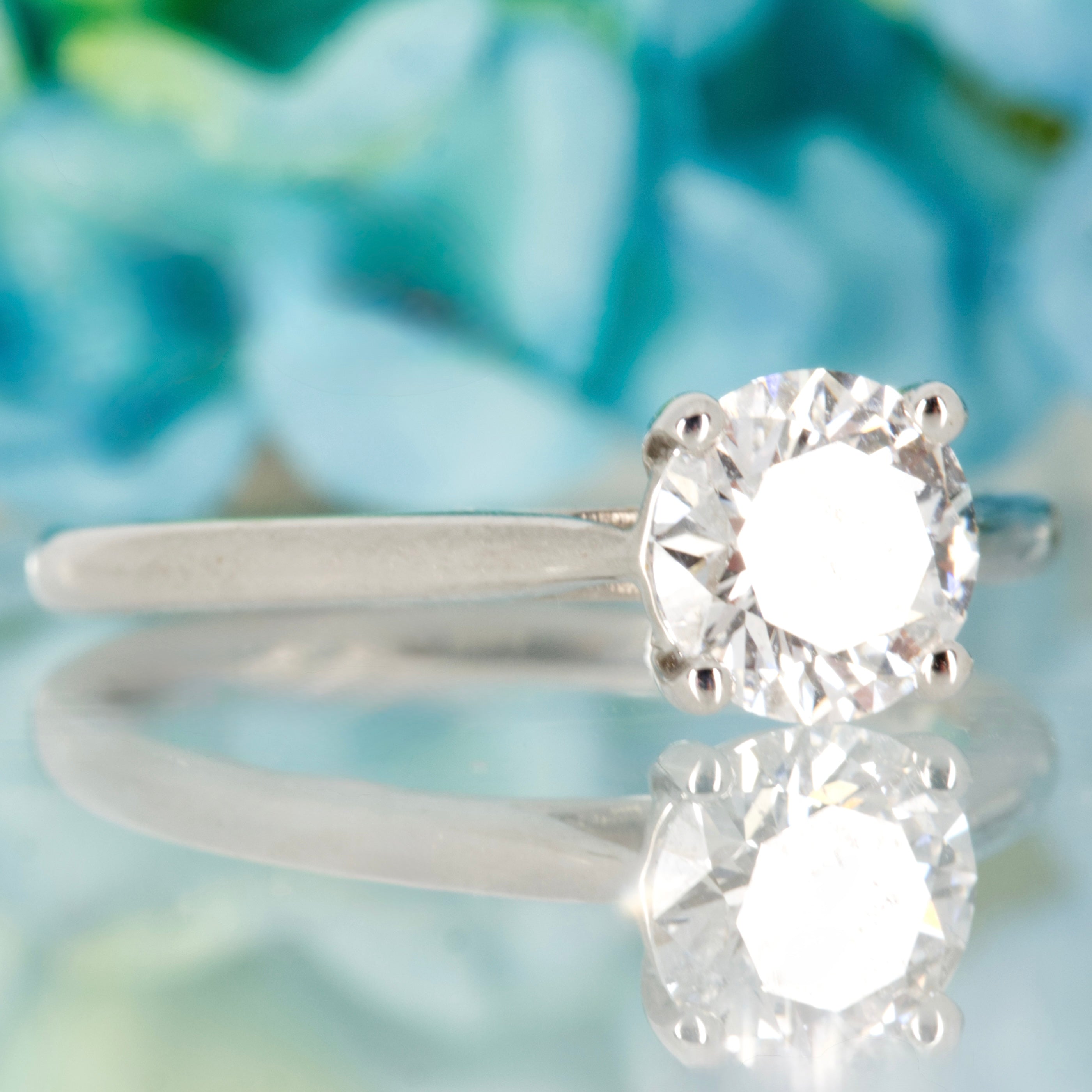 9ct White Gold 1.01ct Round Brilliant Cut Lab Grown Diamond Solitaire Ring