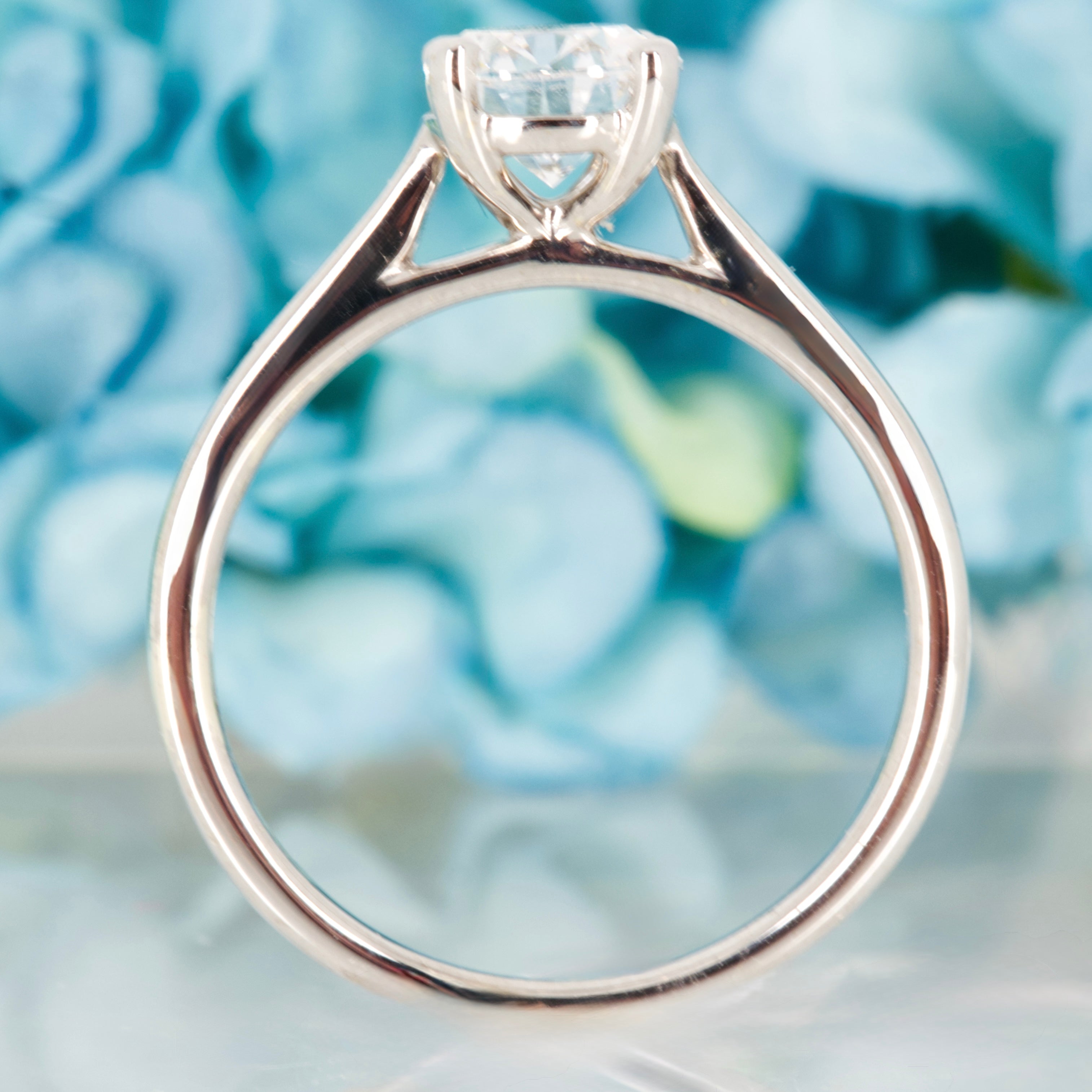 9ct White Gold 1.01ct Round Brilliant Cut Lab Grown Diamond Solitaire Ring