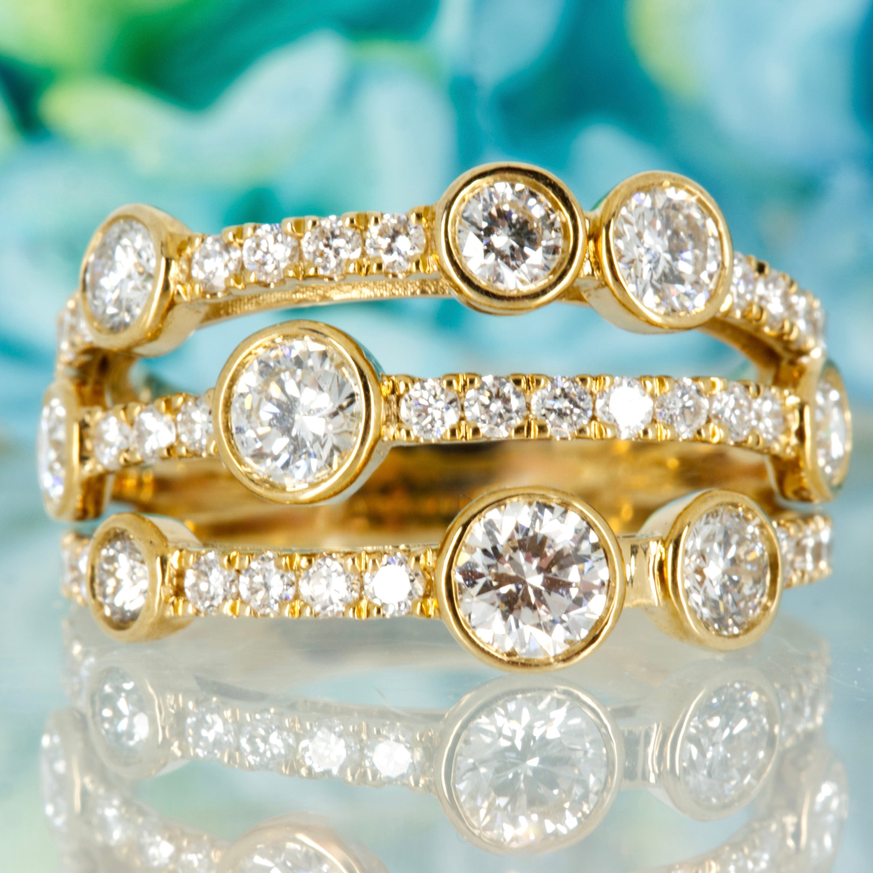 9ct Yellow Gold 1.71ct Round Brilliant Cut Lab Grown Diamond Bubble Ring