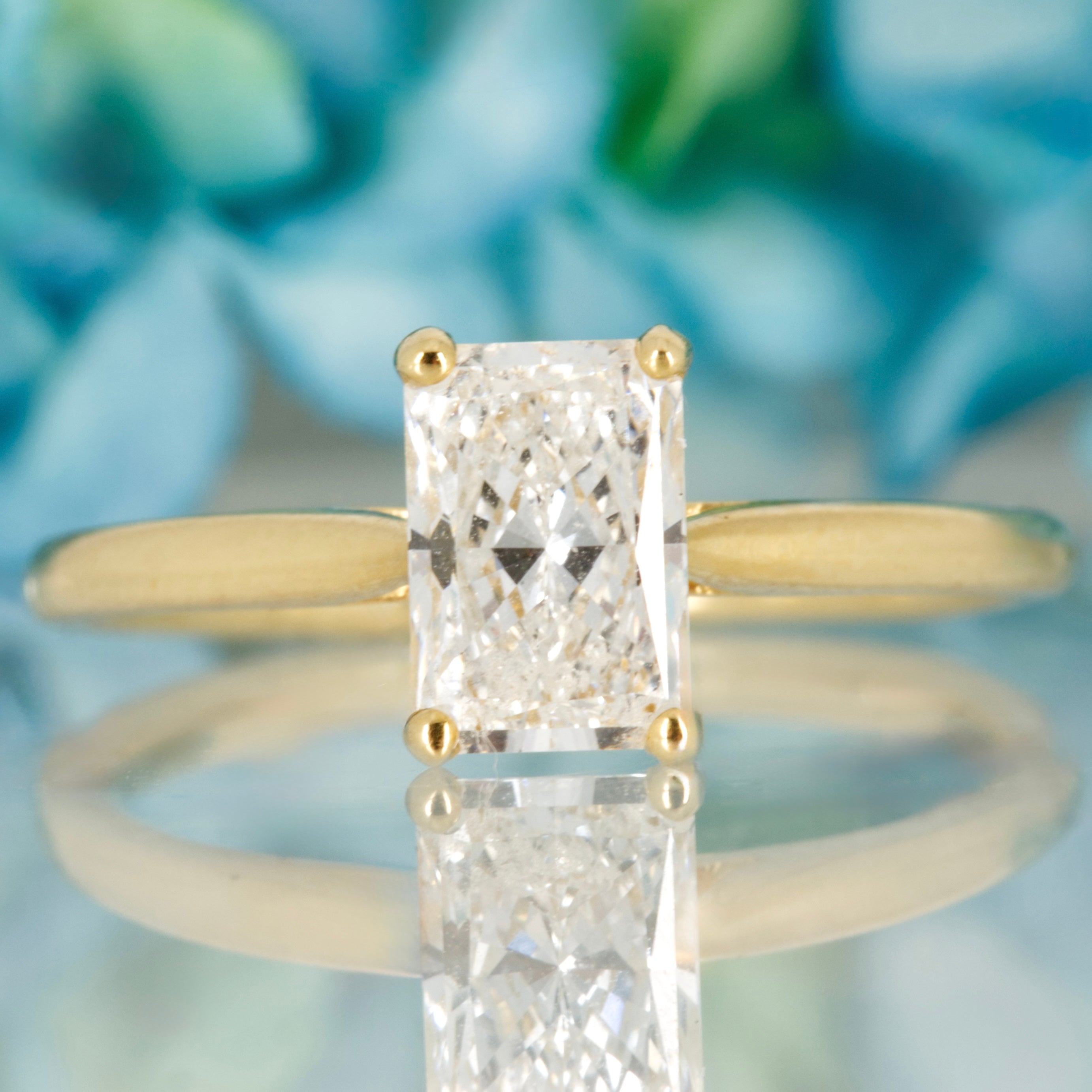 18ct Yellow Gold 1.02ct Radiant Cut Lab Grown Diamond Solitaire Ring