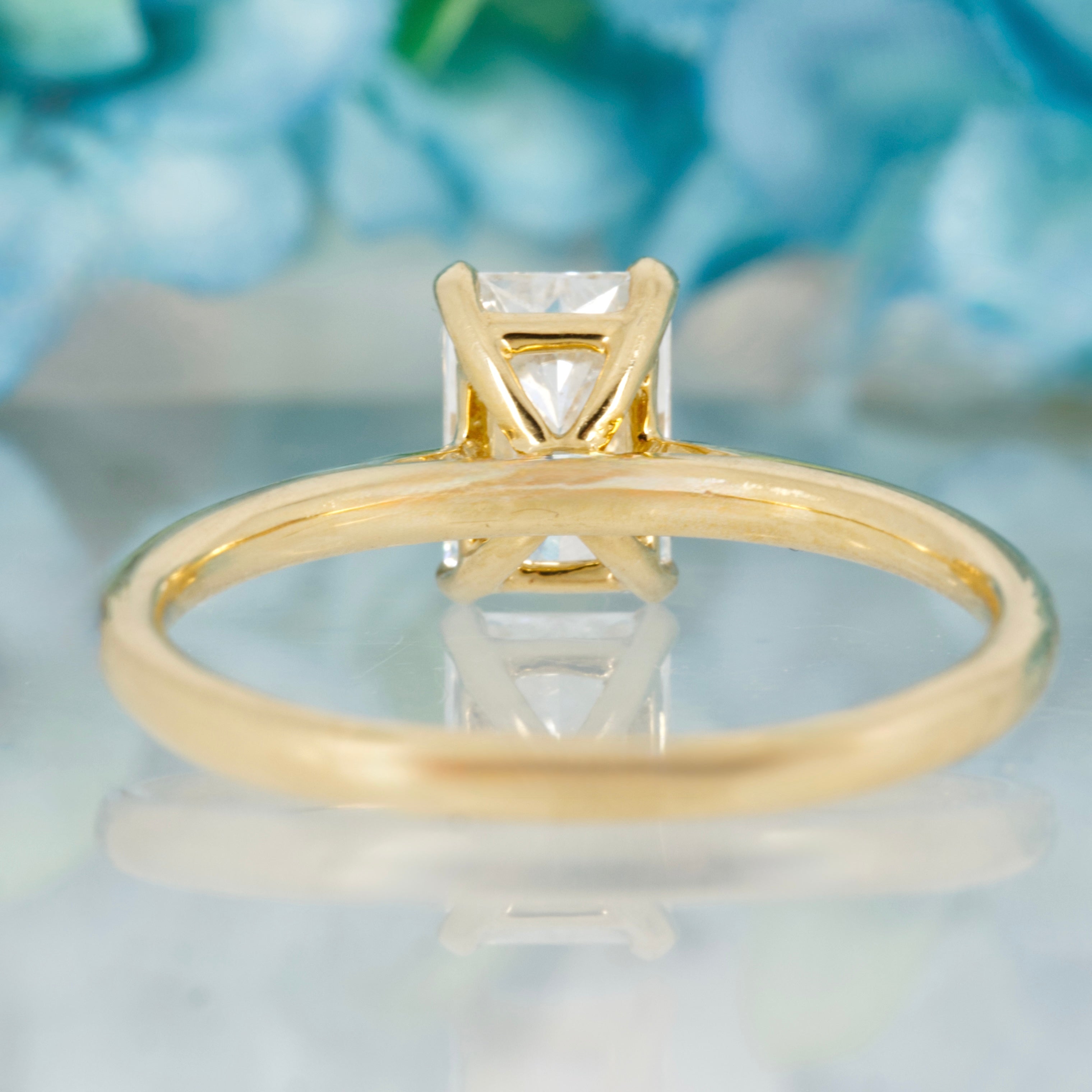 18ct Yellow Gold 1.02ct Radiant Cut Lab Grown Diamond Solitaire Ring
