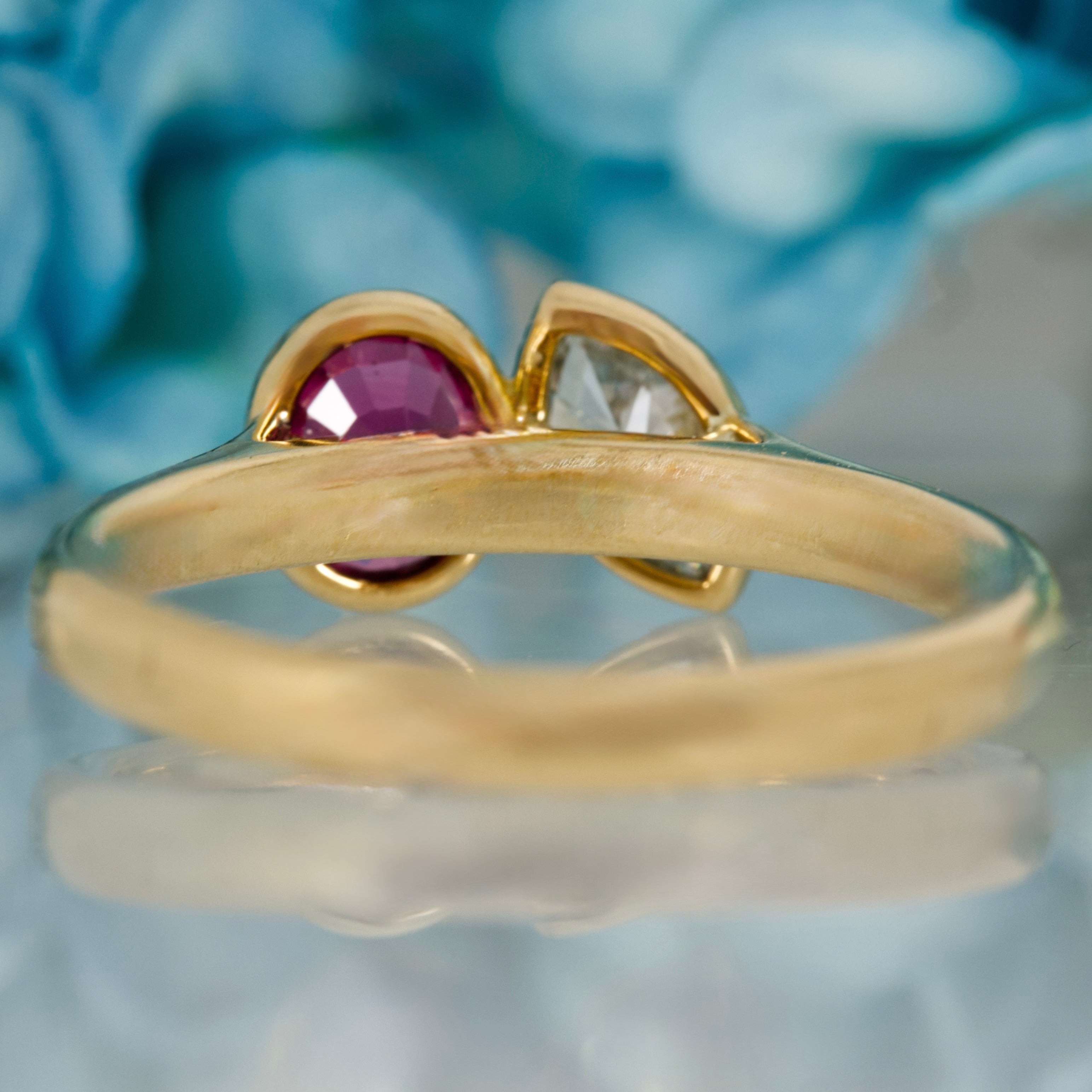 18ct Yellow Gold Oval Cut Ruby & Marquise Cut Diamond Toi et Moi Ring
